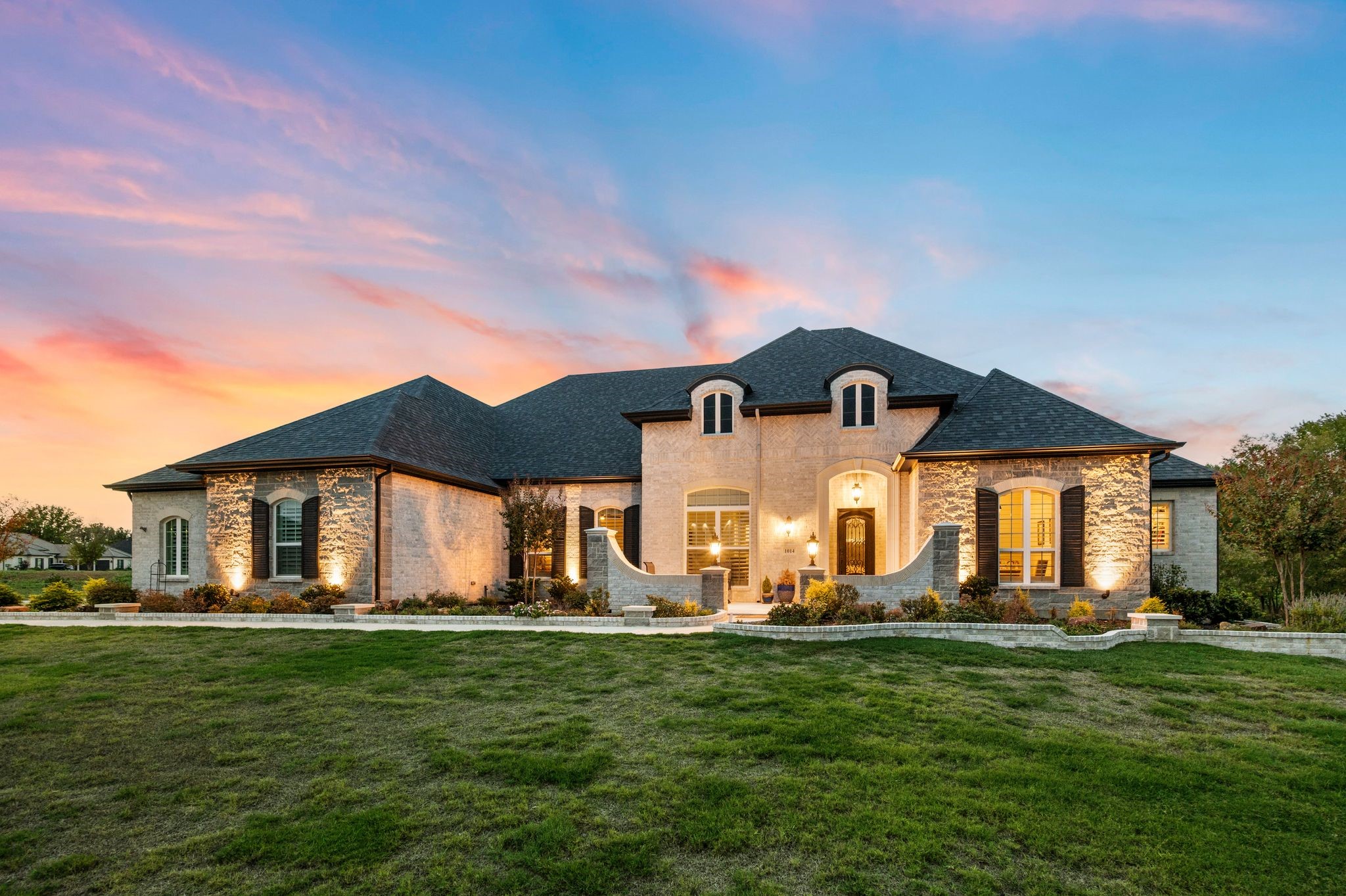 1014 Live Oak Lane — photo