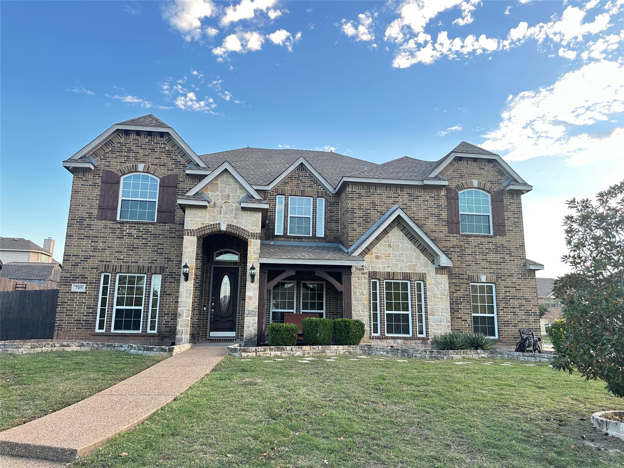 715 Clement Drive — photo