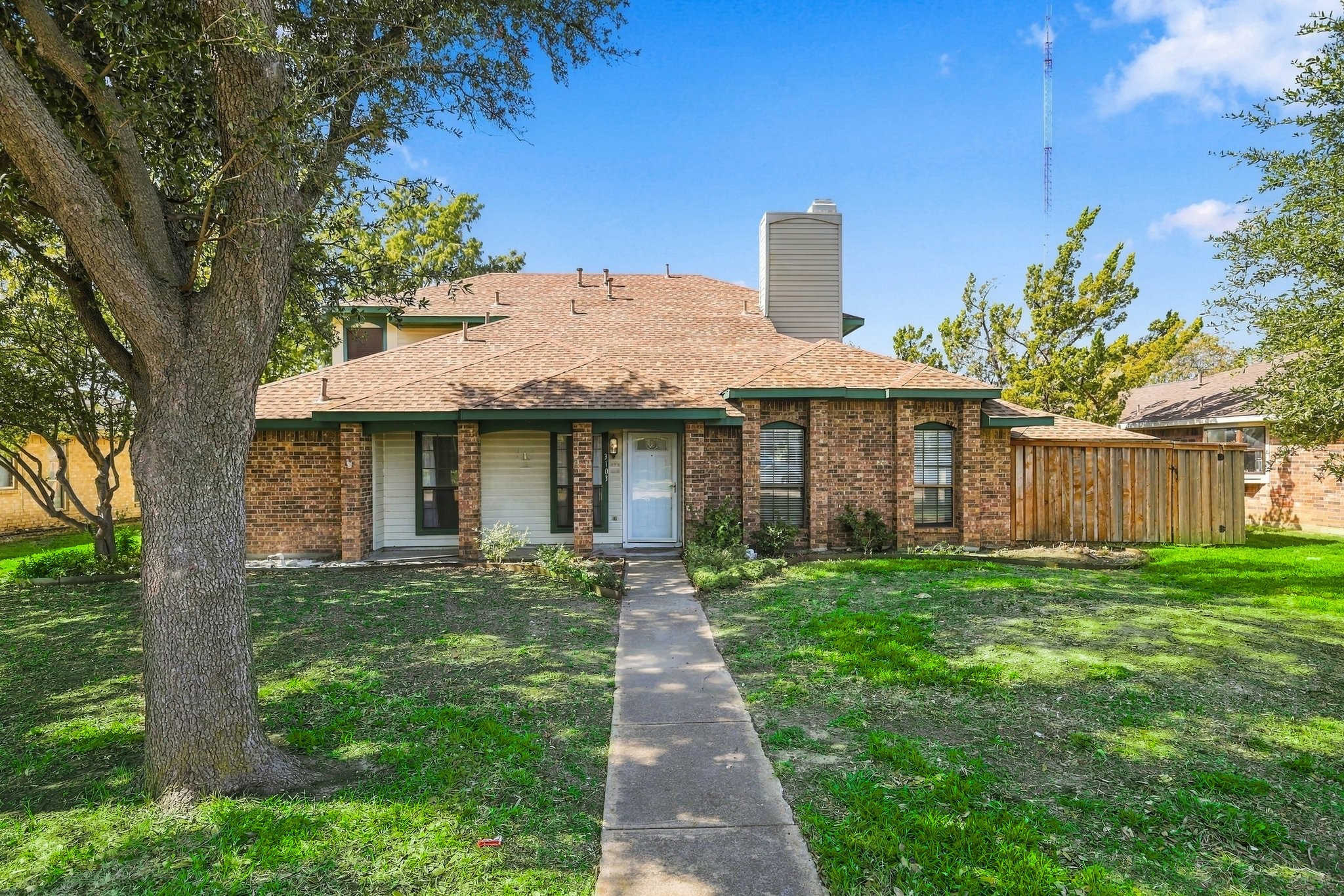3103 Aspen — photo