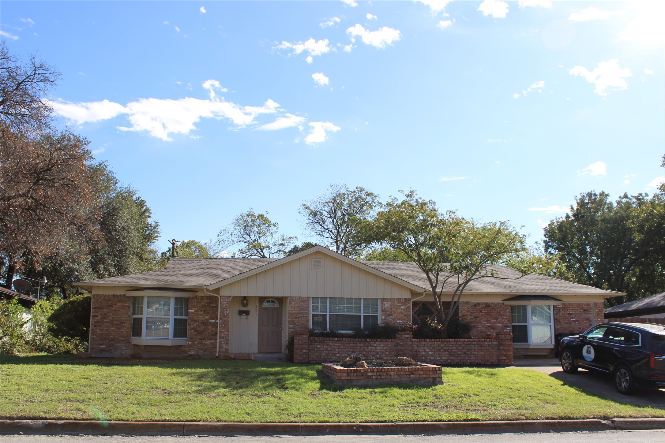 155 Sheffield Drive — photo