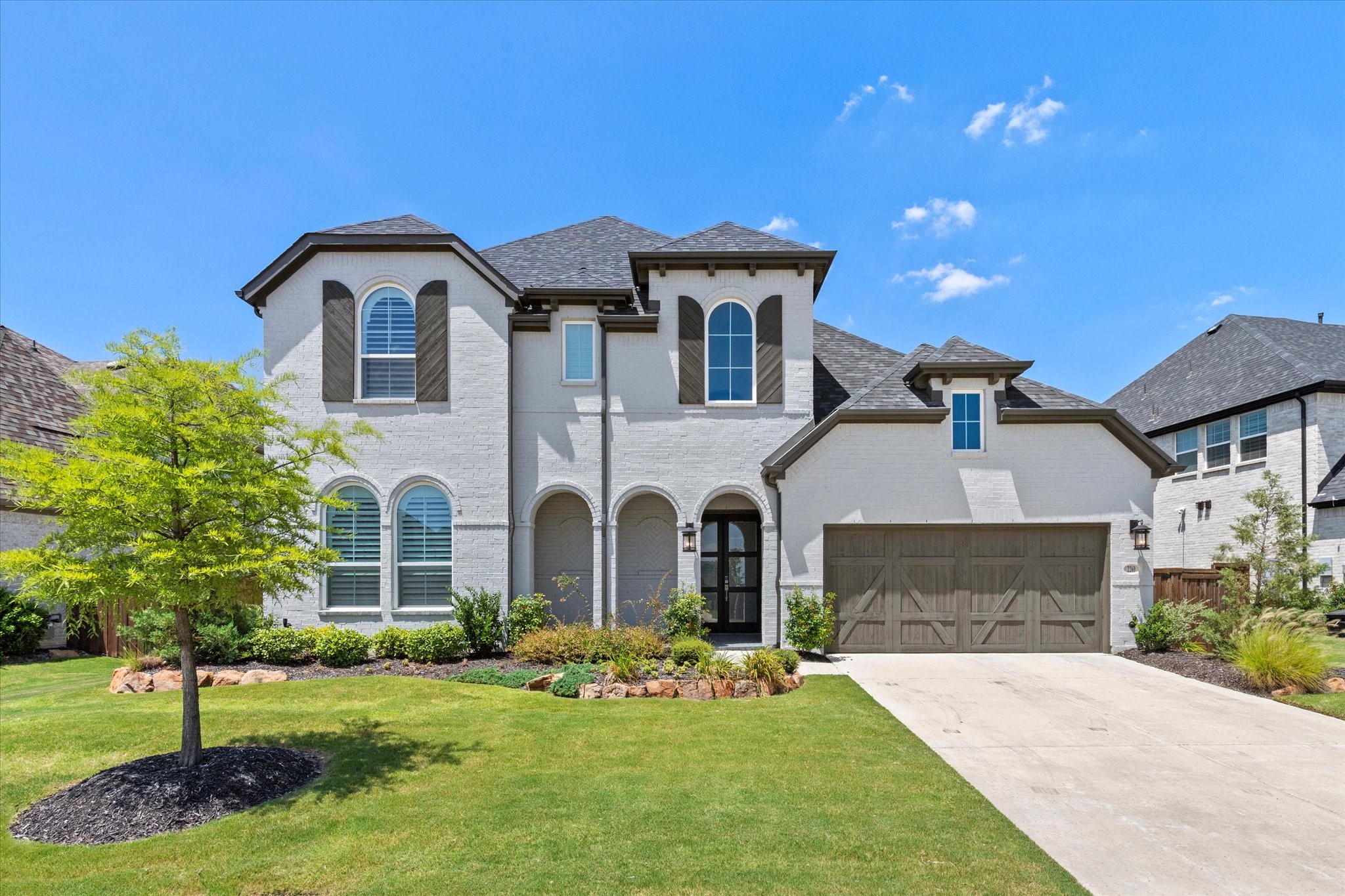 2260 Rainforest Drive — photo