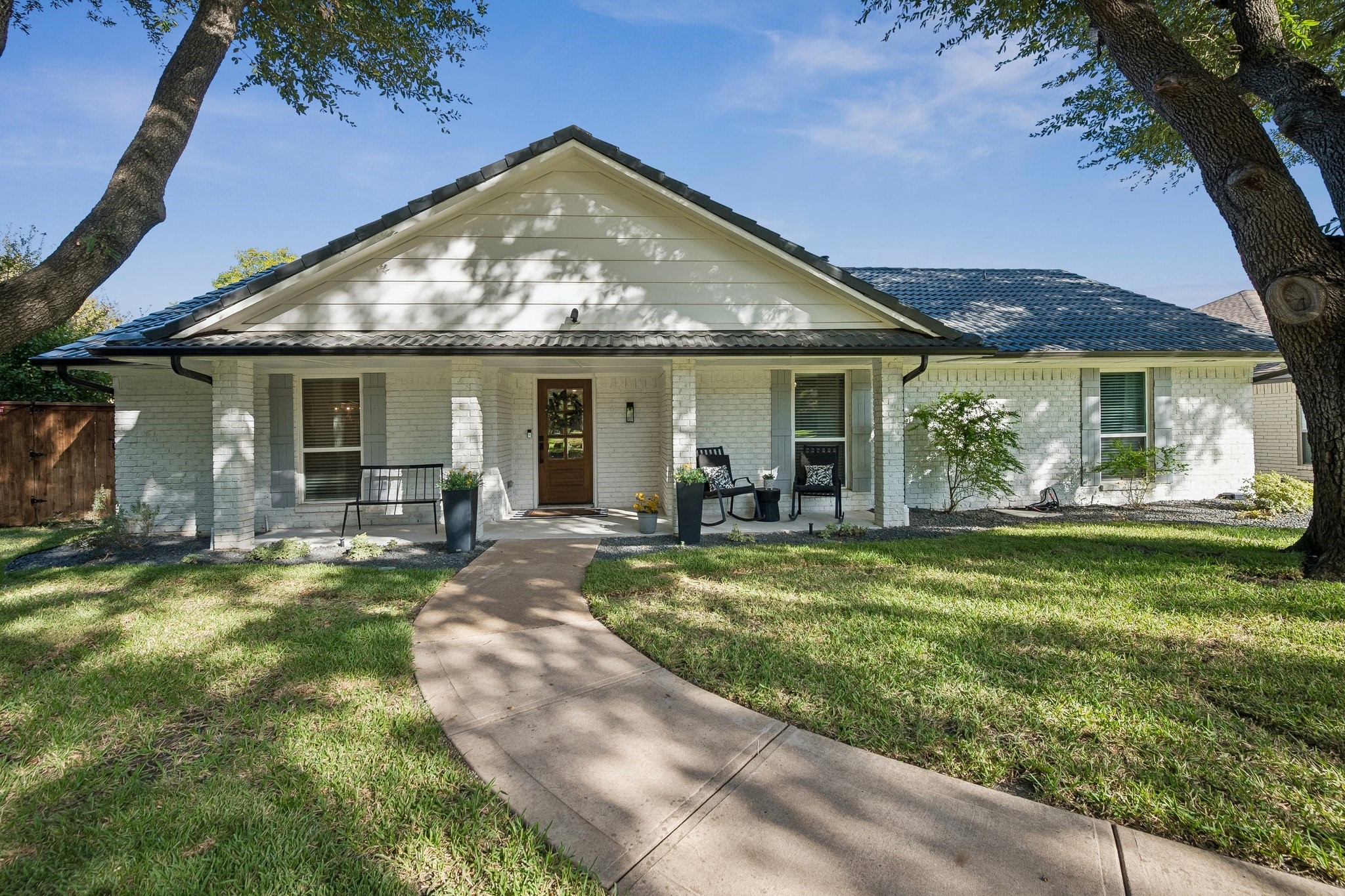 218 High Brook Drive — photo