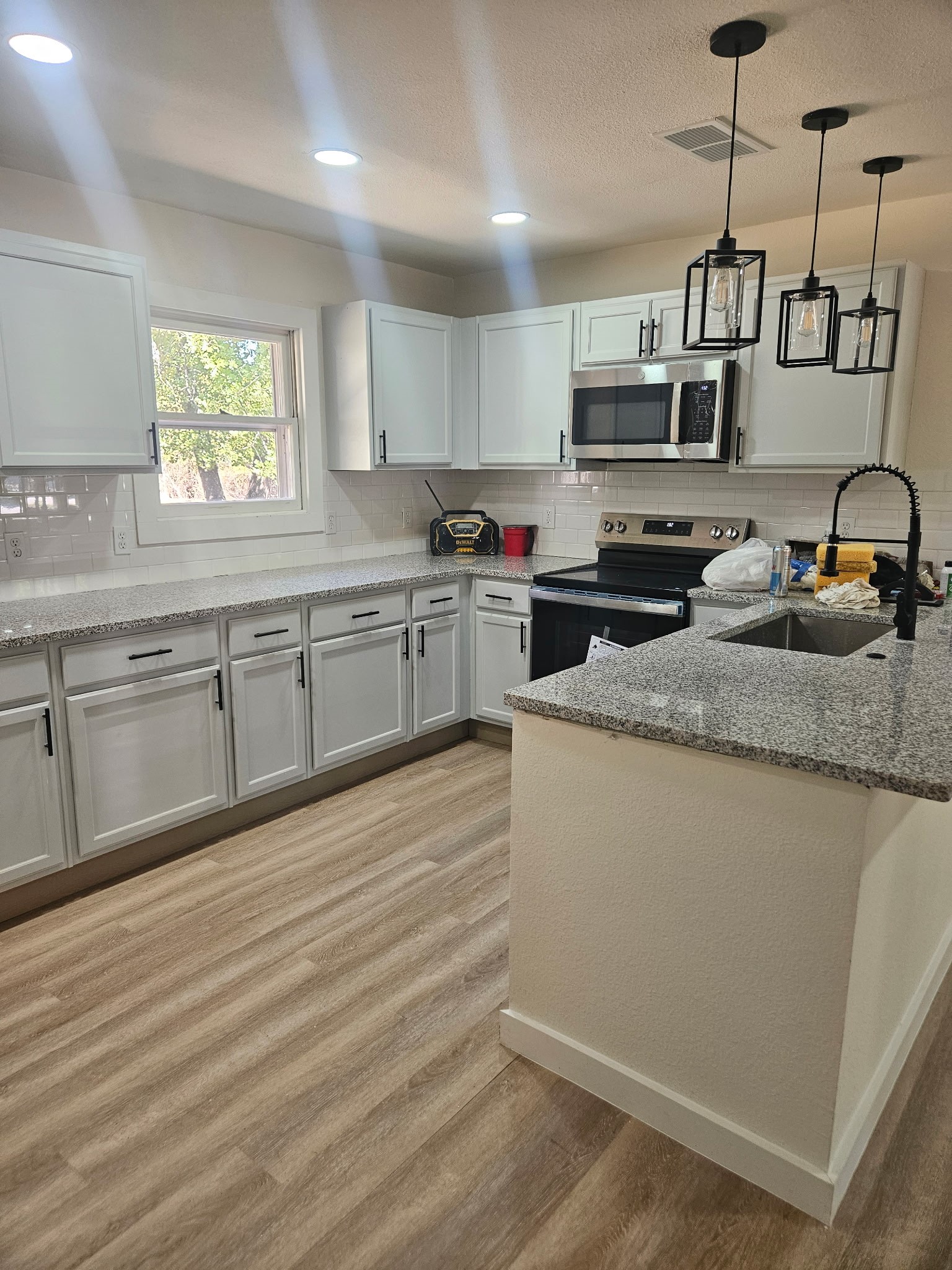 1005 Poe Street — photo