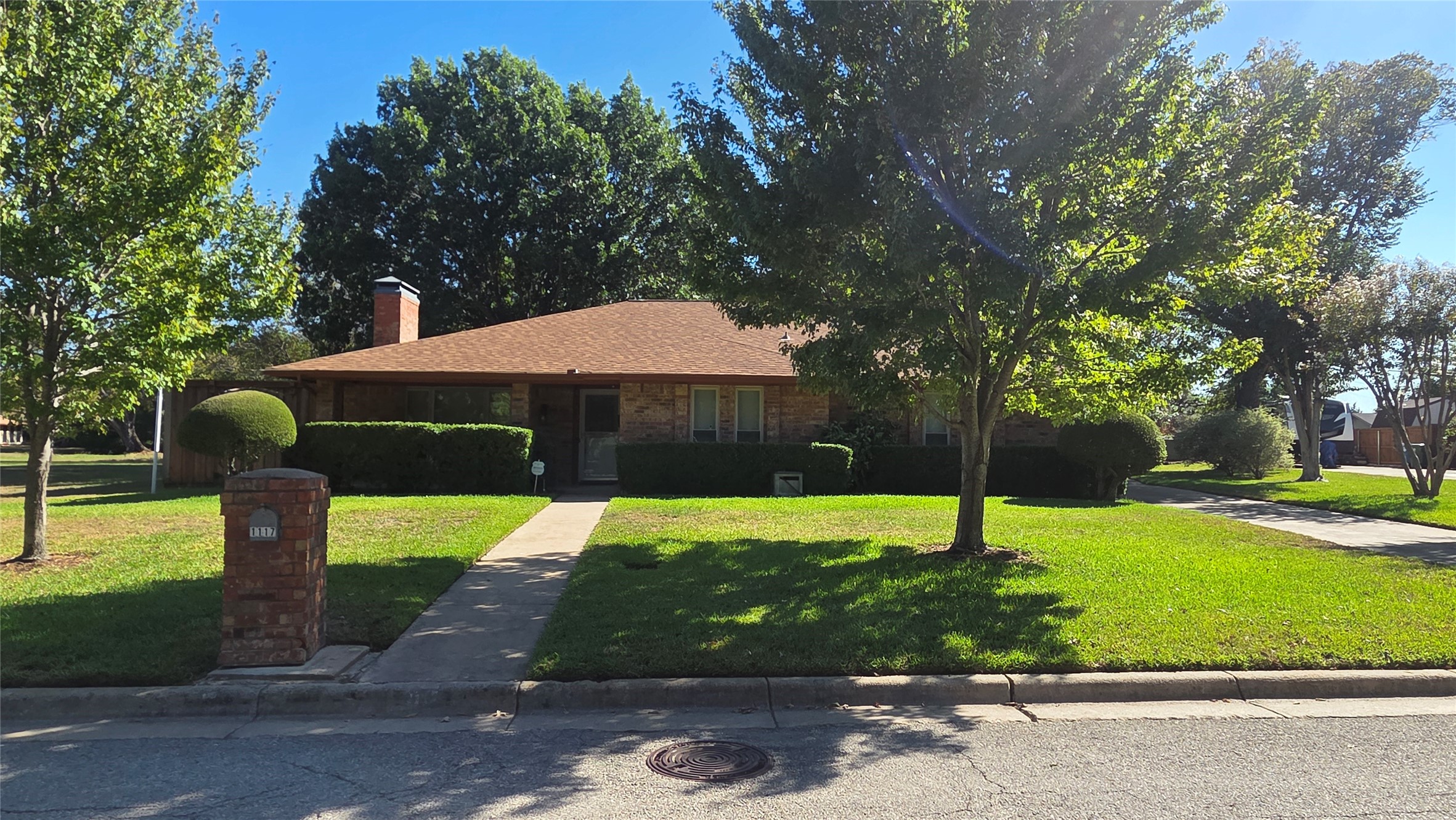 1117 Laguna Vista Way — photo