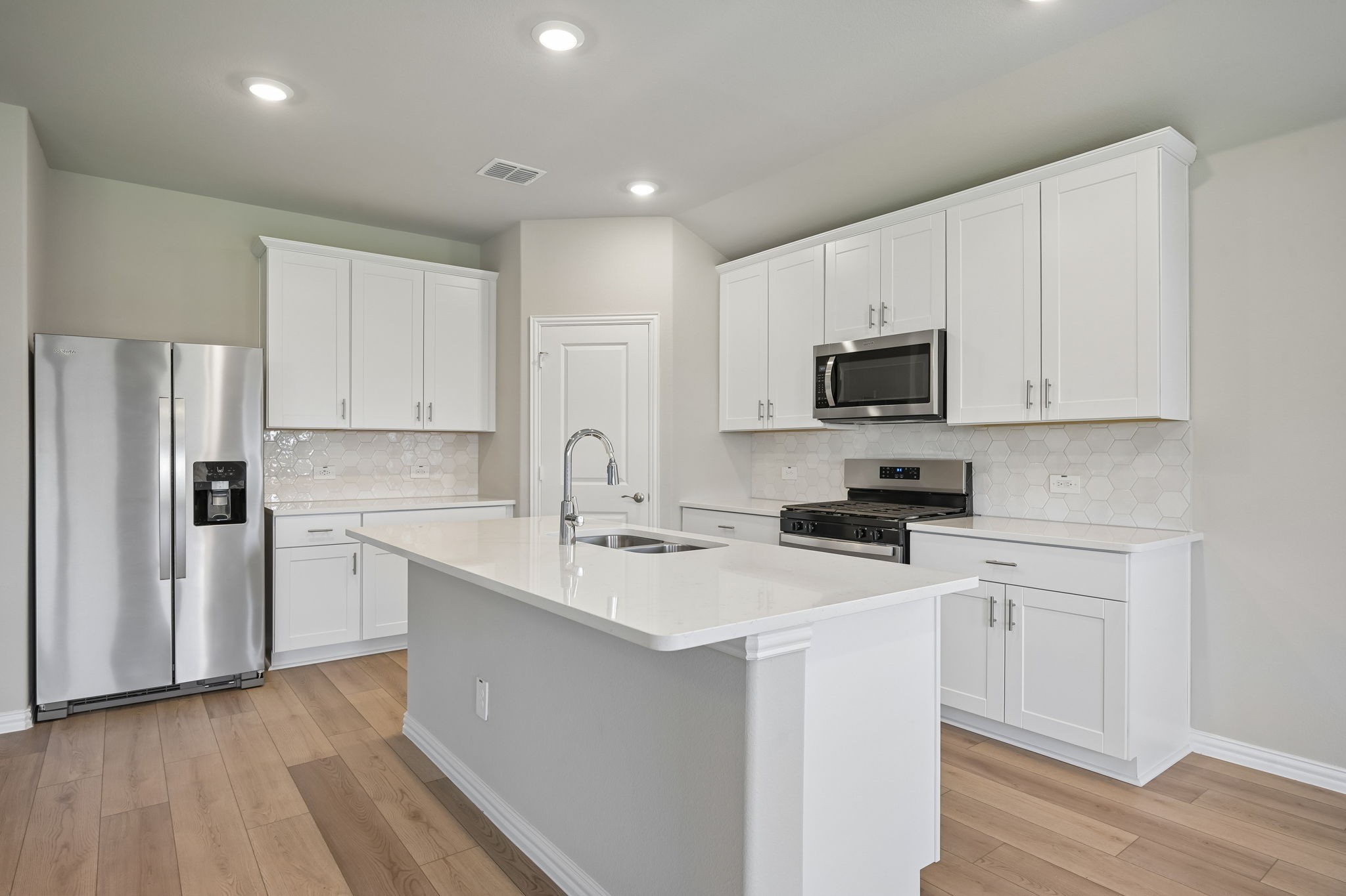 1628 Gardendale Hollow Lane — photo