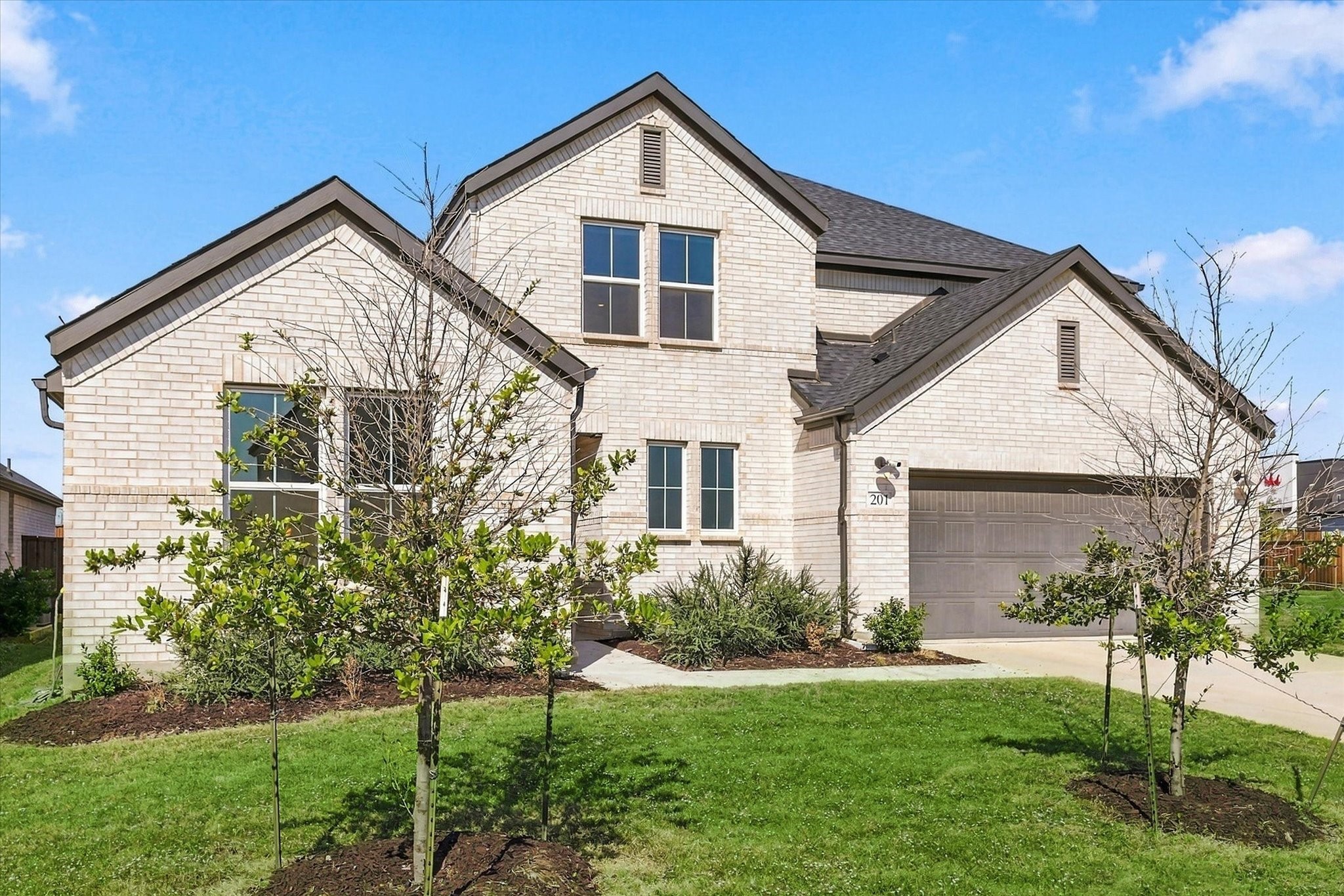 201 Lennon Drive — photo