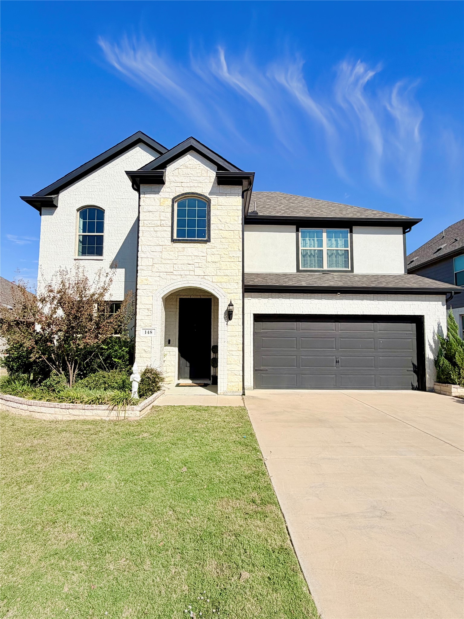 148 Rockin River Drive — photo