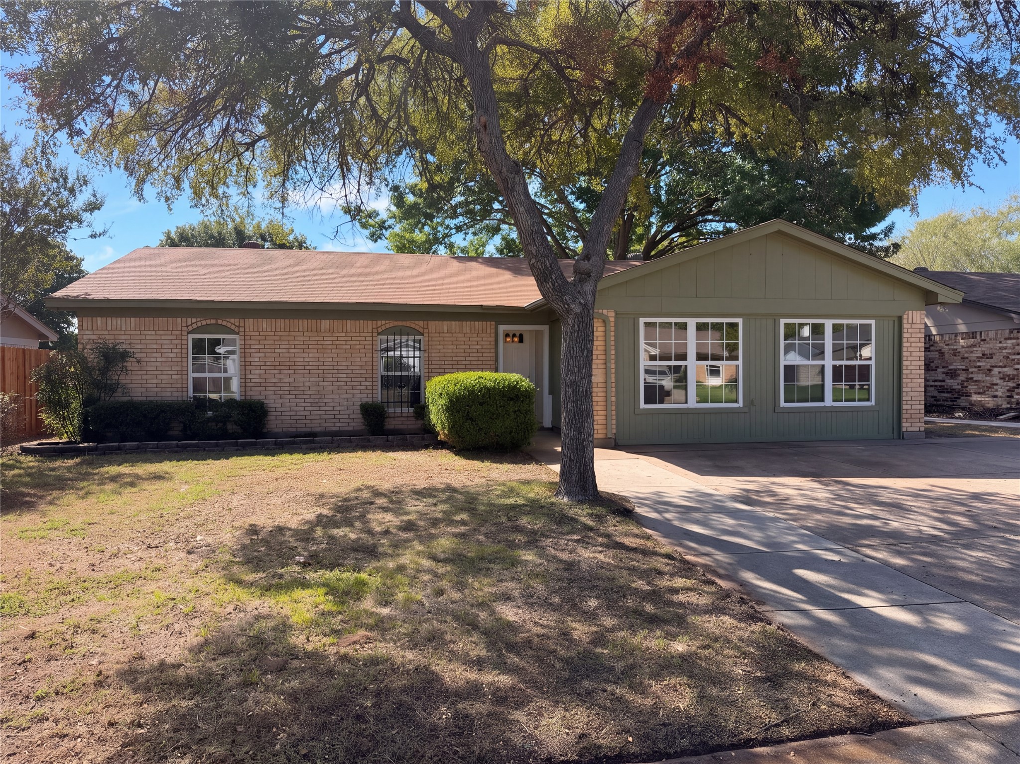 529 Edwards Drive — photo