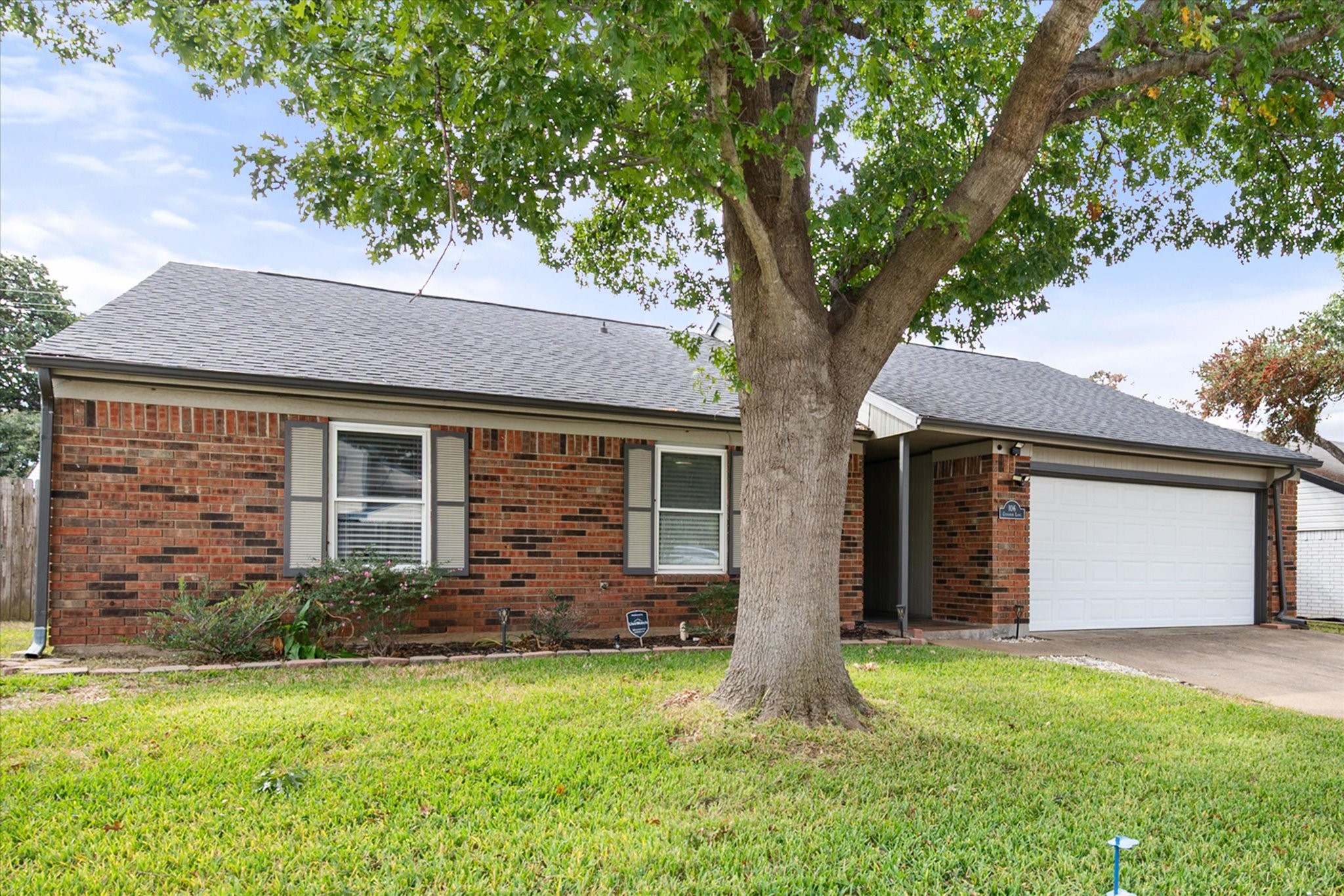 106 Cinnamon Lane — photo
