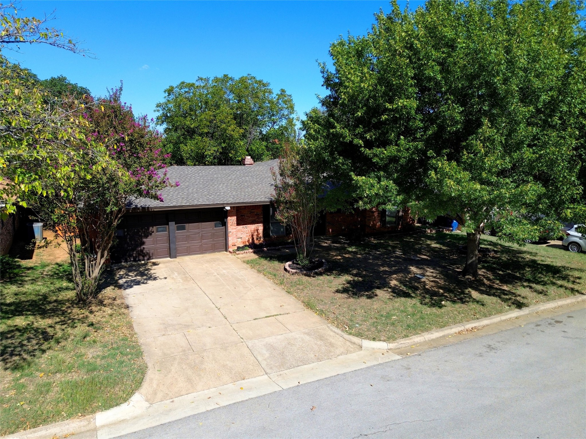 211 Rambling Lane, Euless, TX 76039 — photo 3