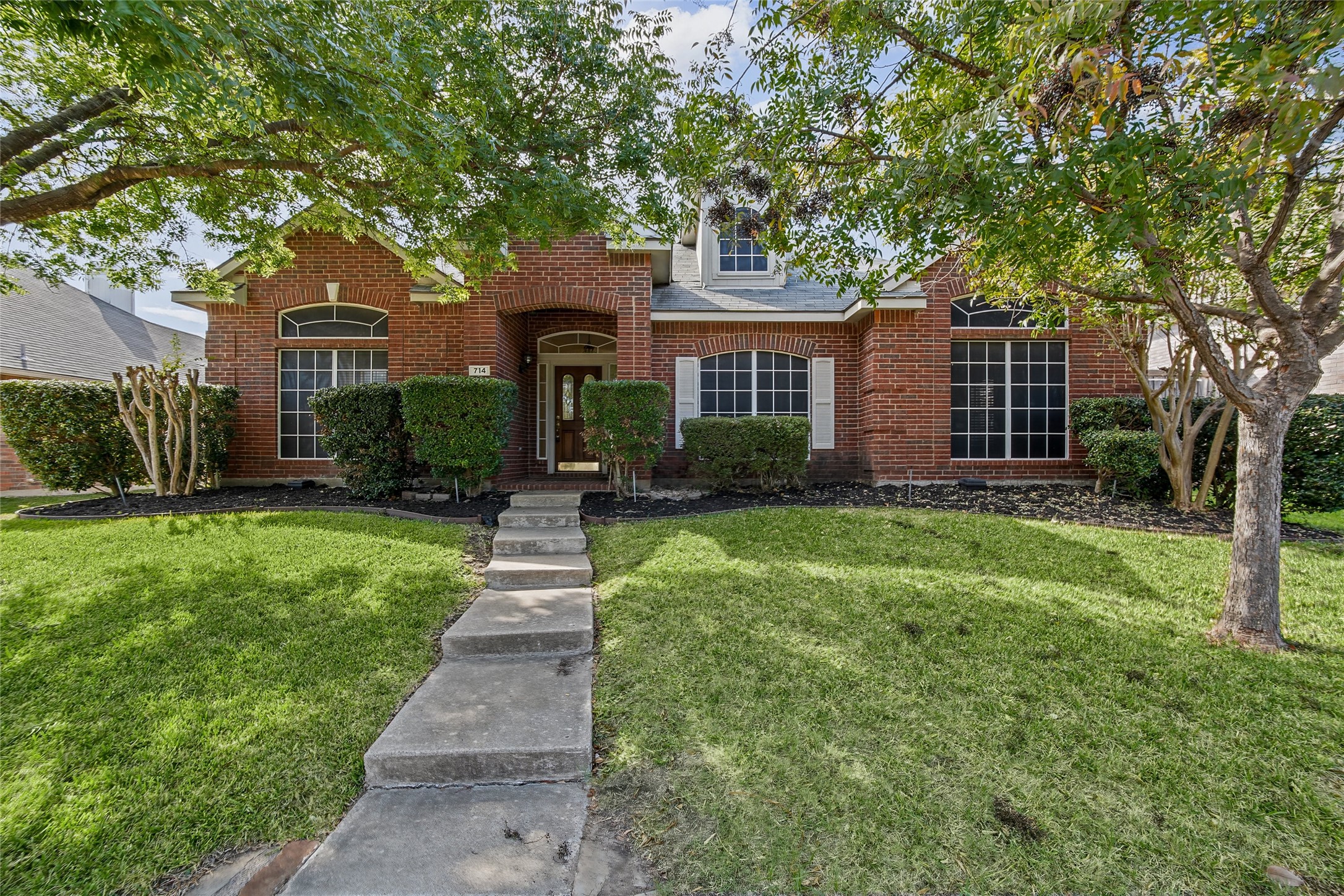 714 Cottonwood Bend Drive — photo