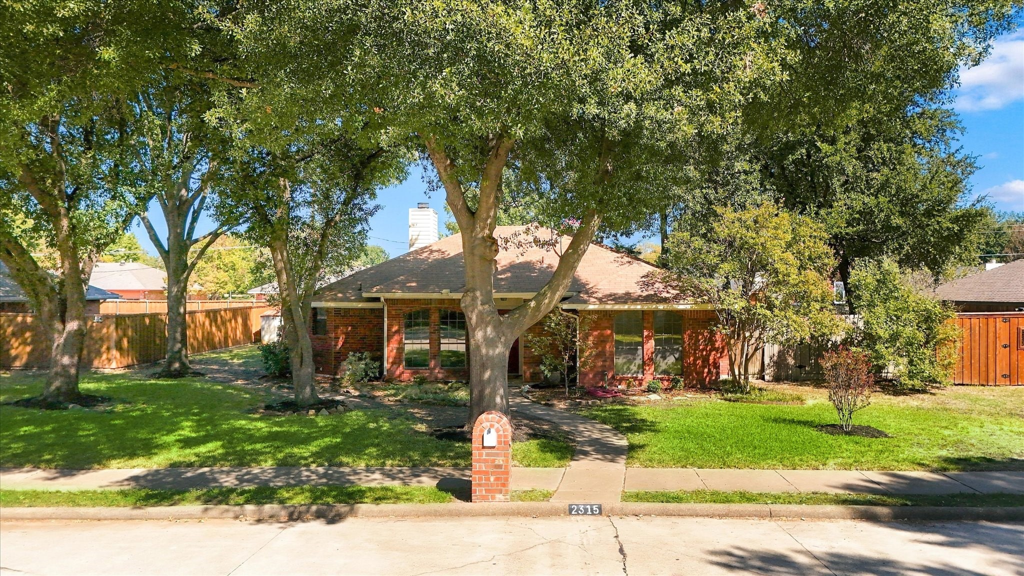 2315 Highridge Drive — photo