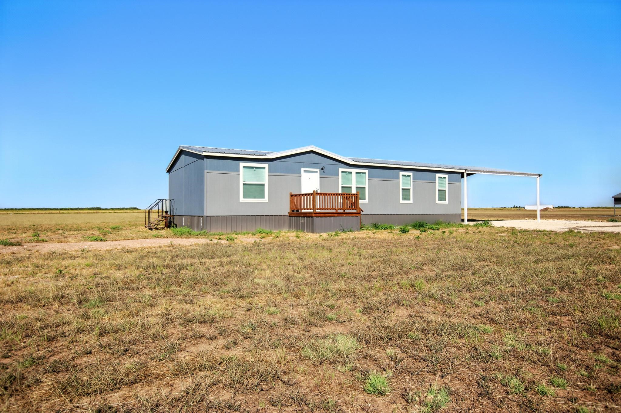 4237 Private Road 4284 — photo