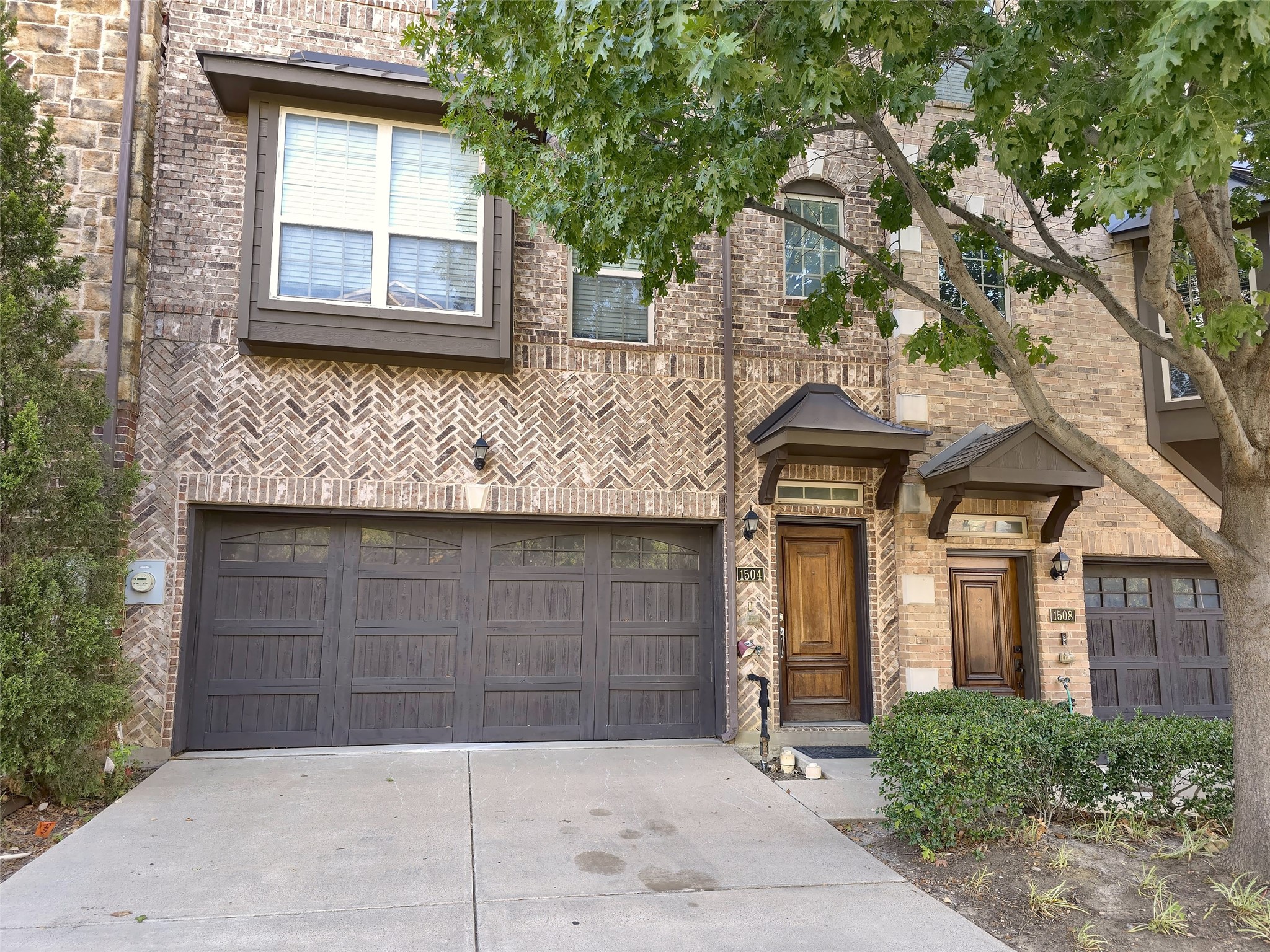 1504 Fox Run Drive — photo