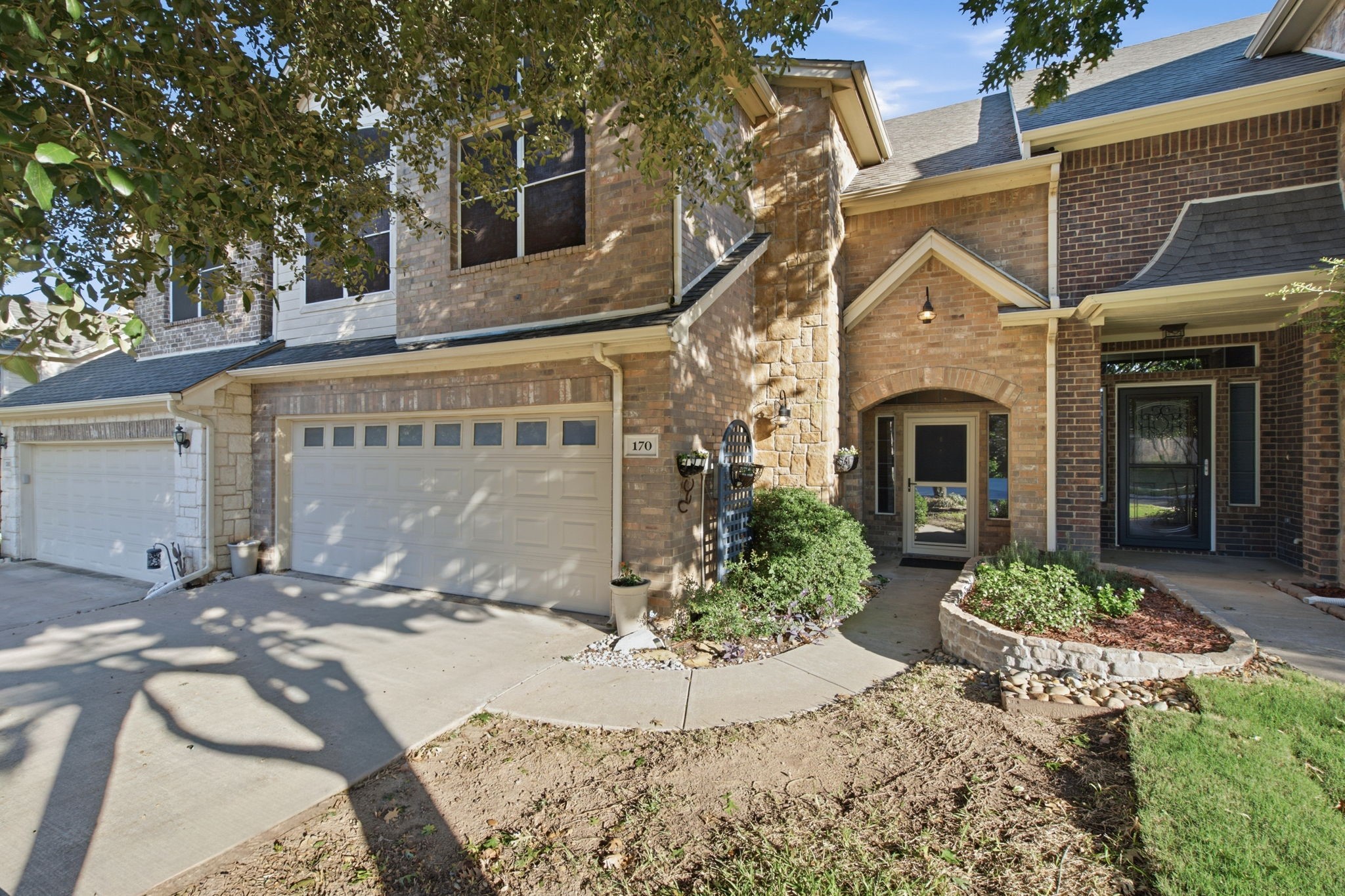 170 Greathouse Village — photo