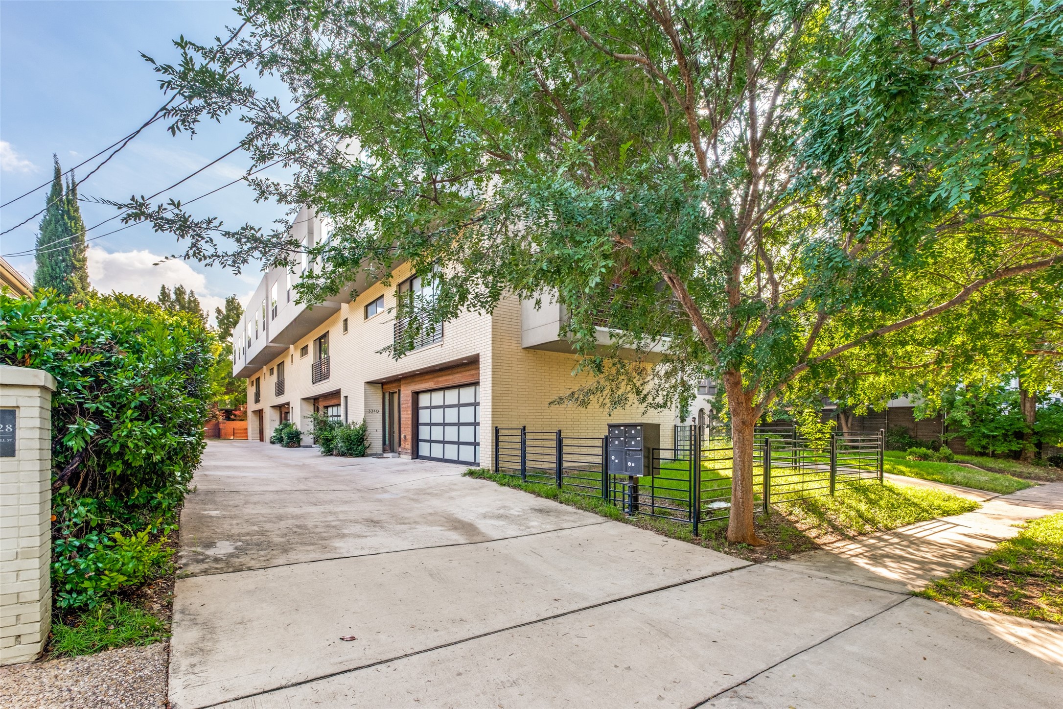 3336 Anchor Court — photo