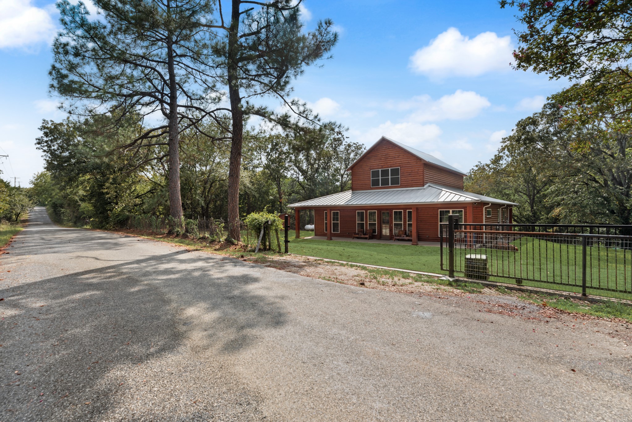 483 Spout Springs Road — photo