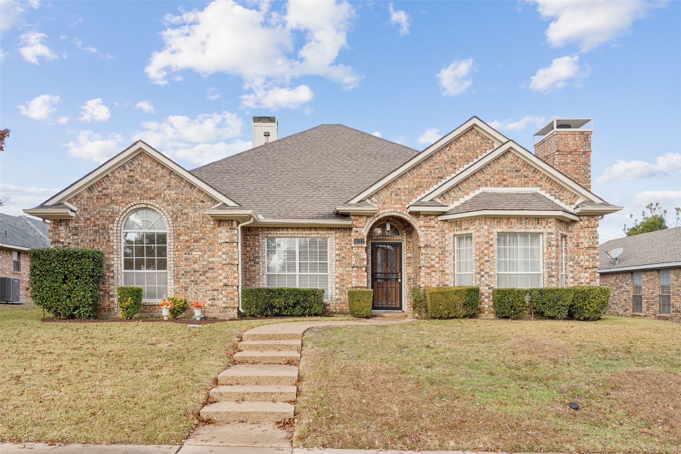 4011 Kentshire Lane — photo