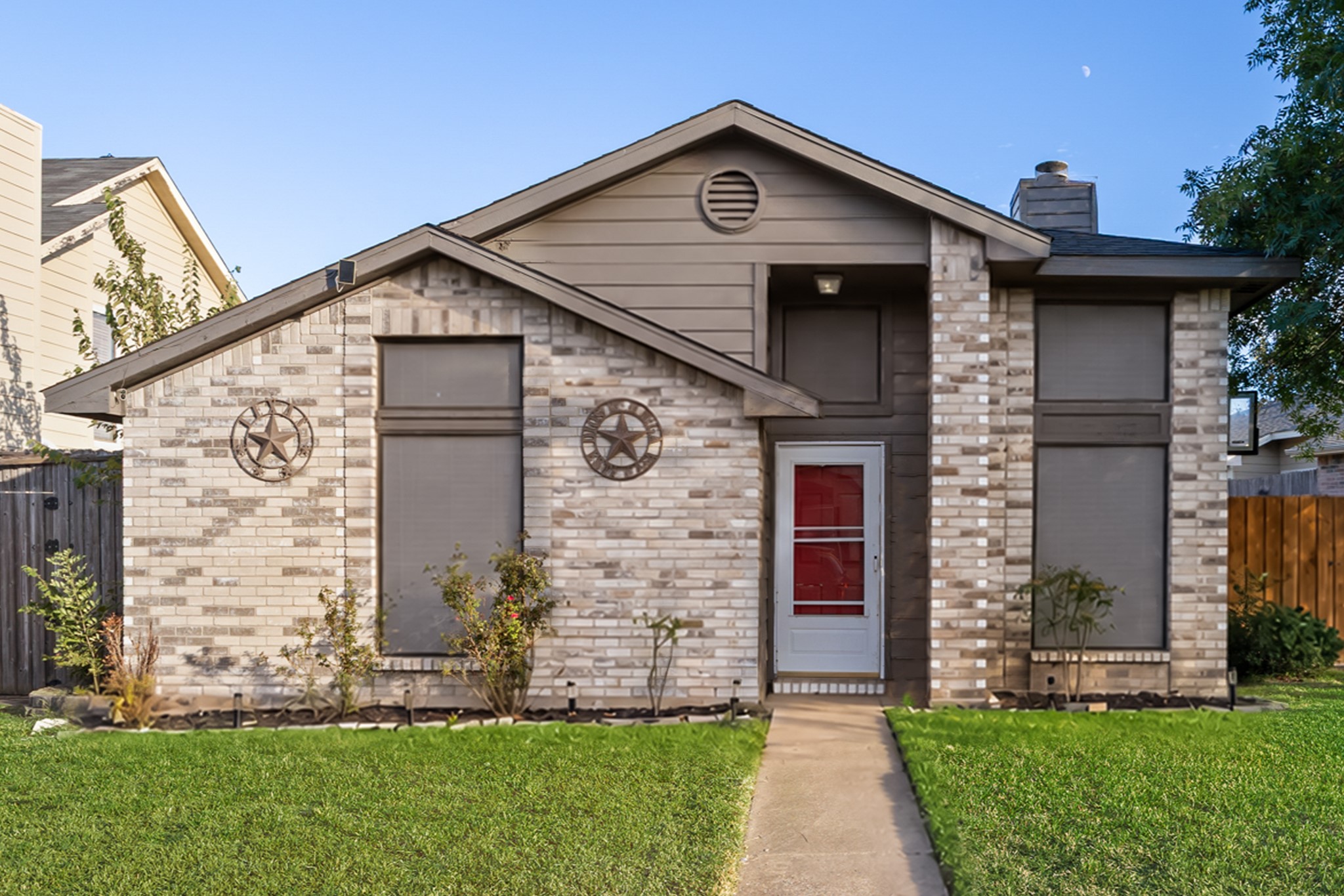 446 Appomattox Drive — photo