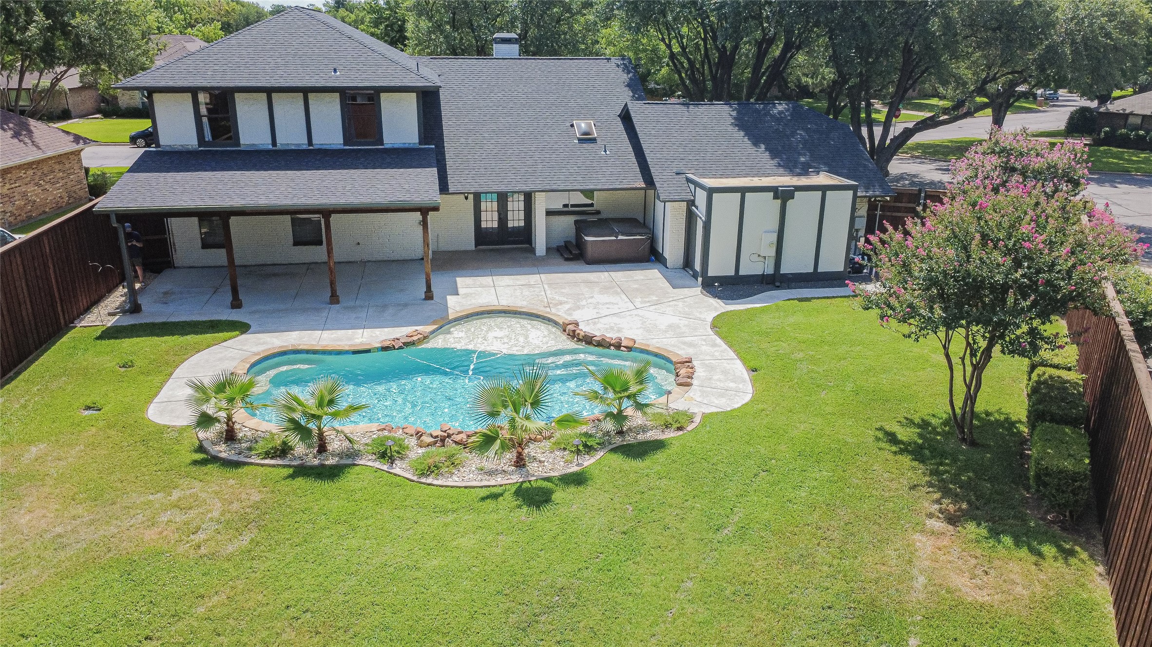 1121 Augusta Court — photo