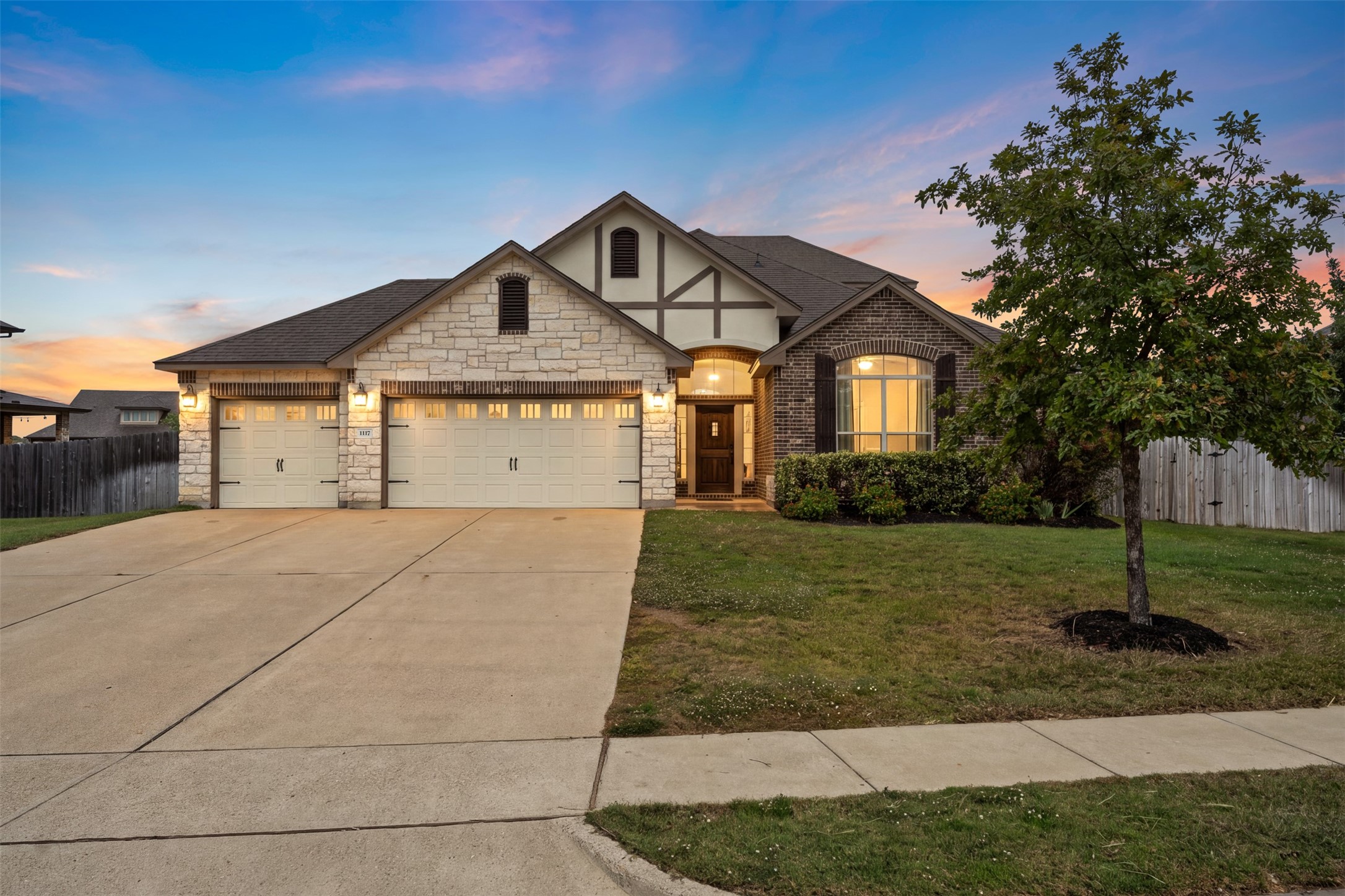 1117 Drummond Circle — photo