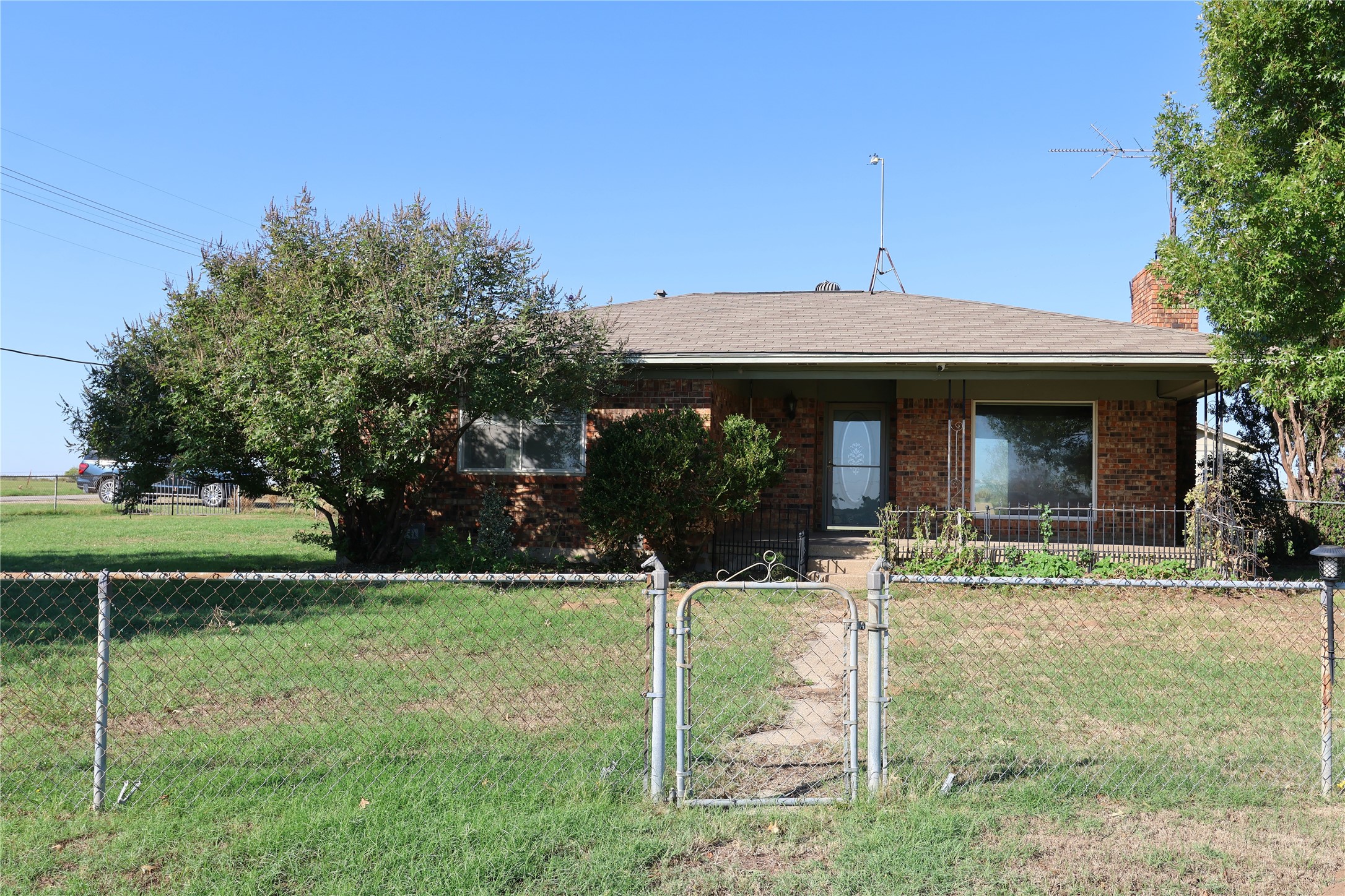 3800 Dr Griffin Road — photo