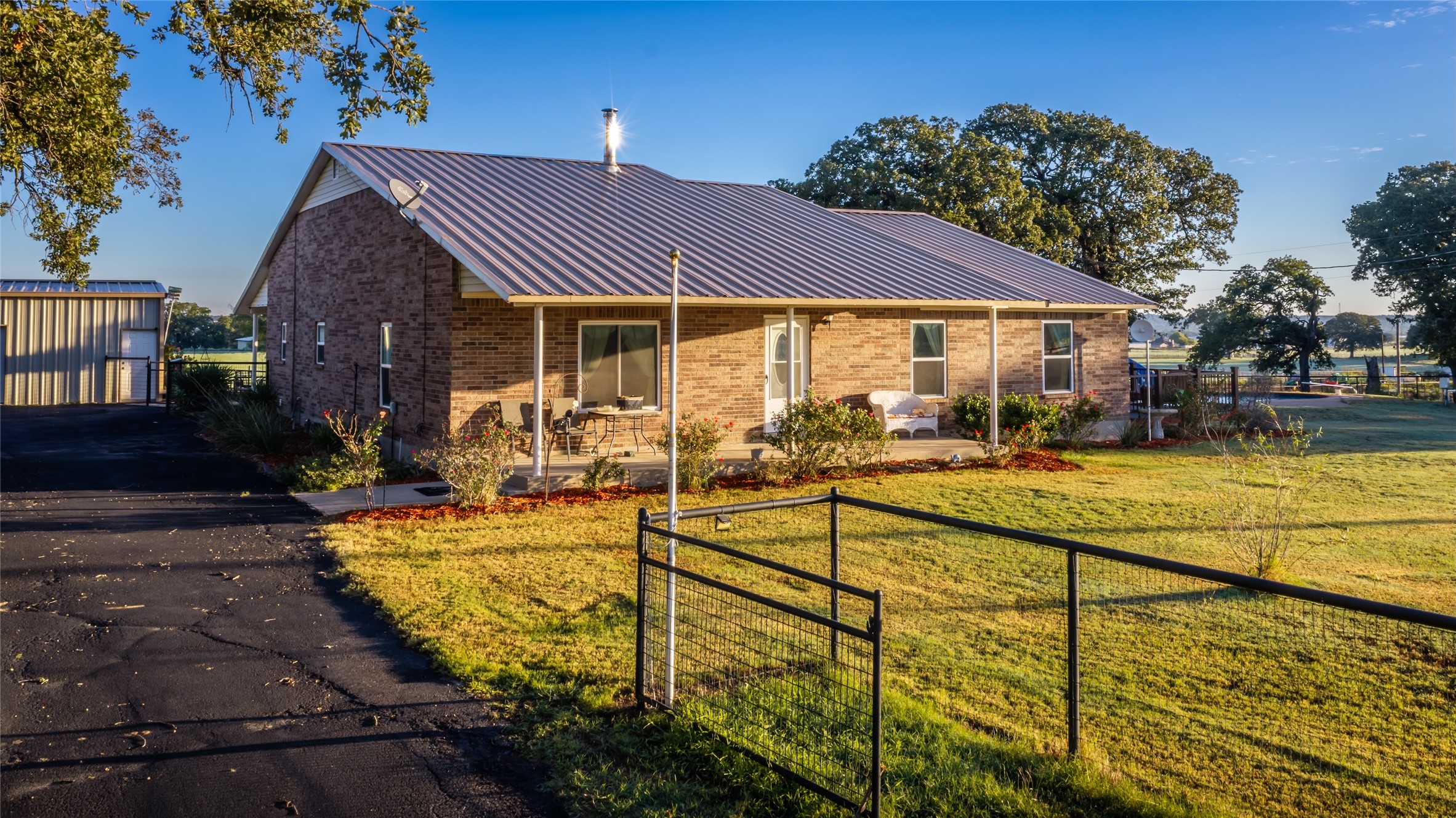 3559 Springfield Road, Springtown, TX 76082 — photo 2