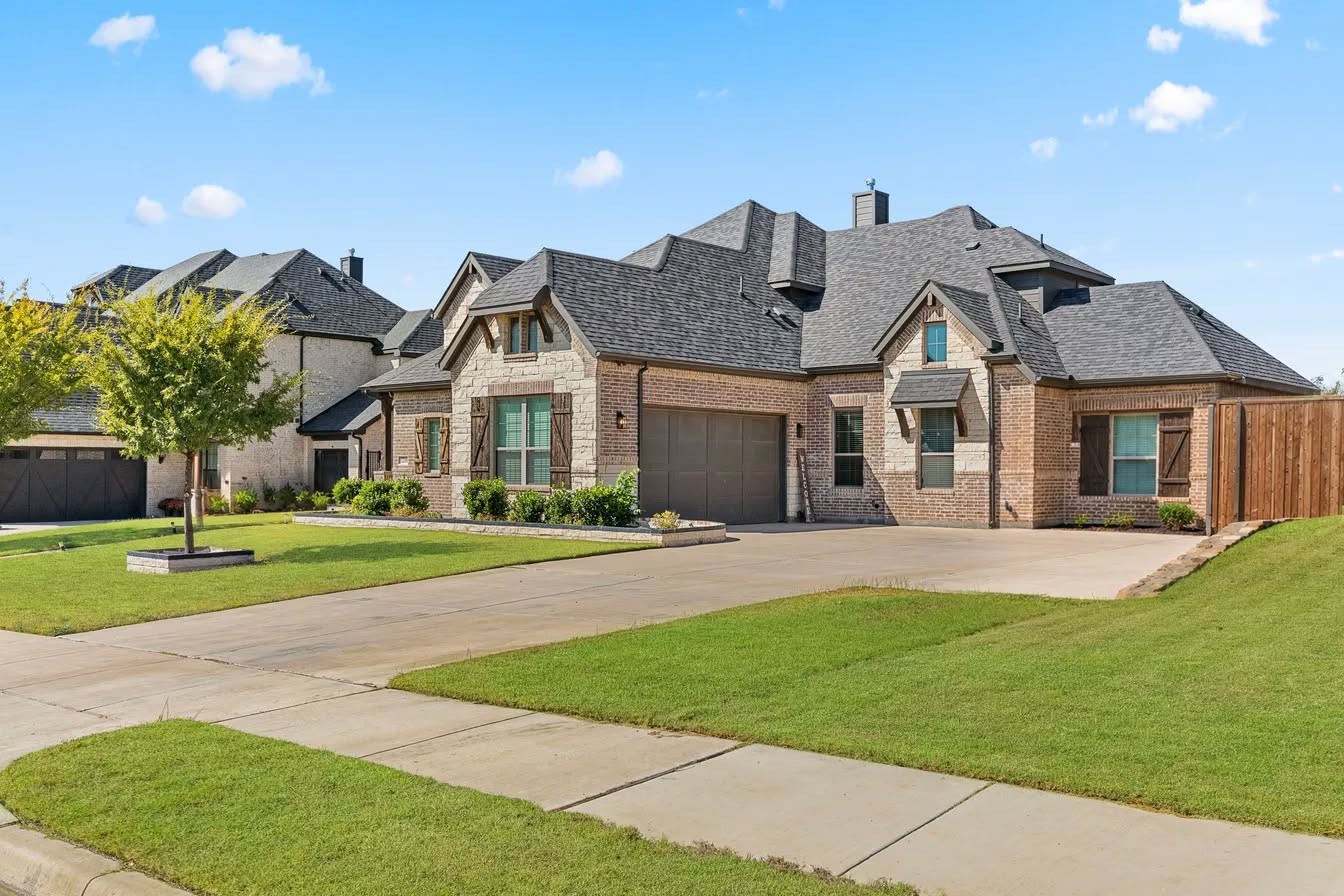 1218 Woodside Drive — photo