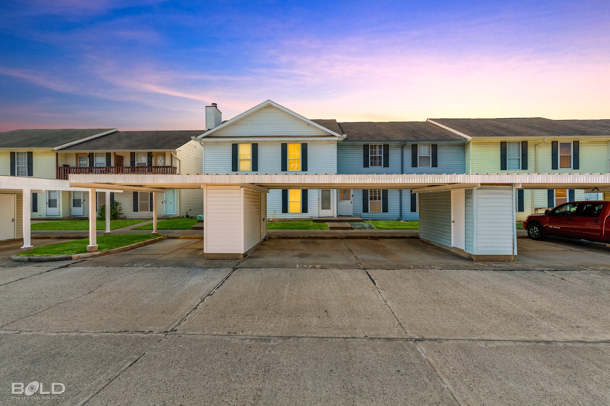 2138 Airline Drive Unit 107 — photo