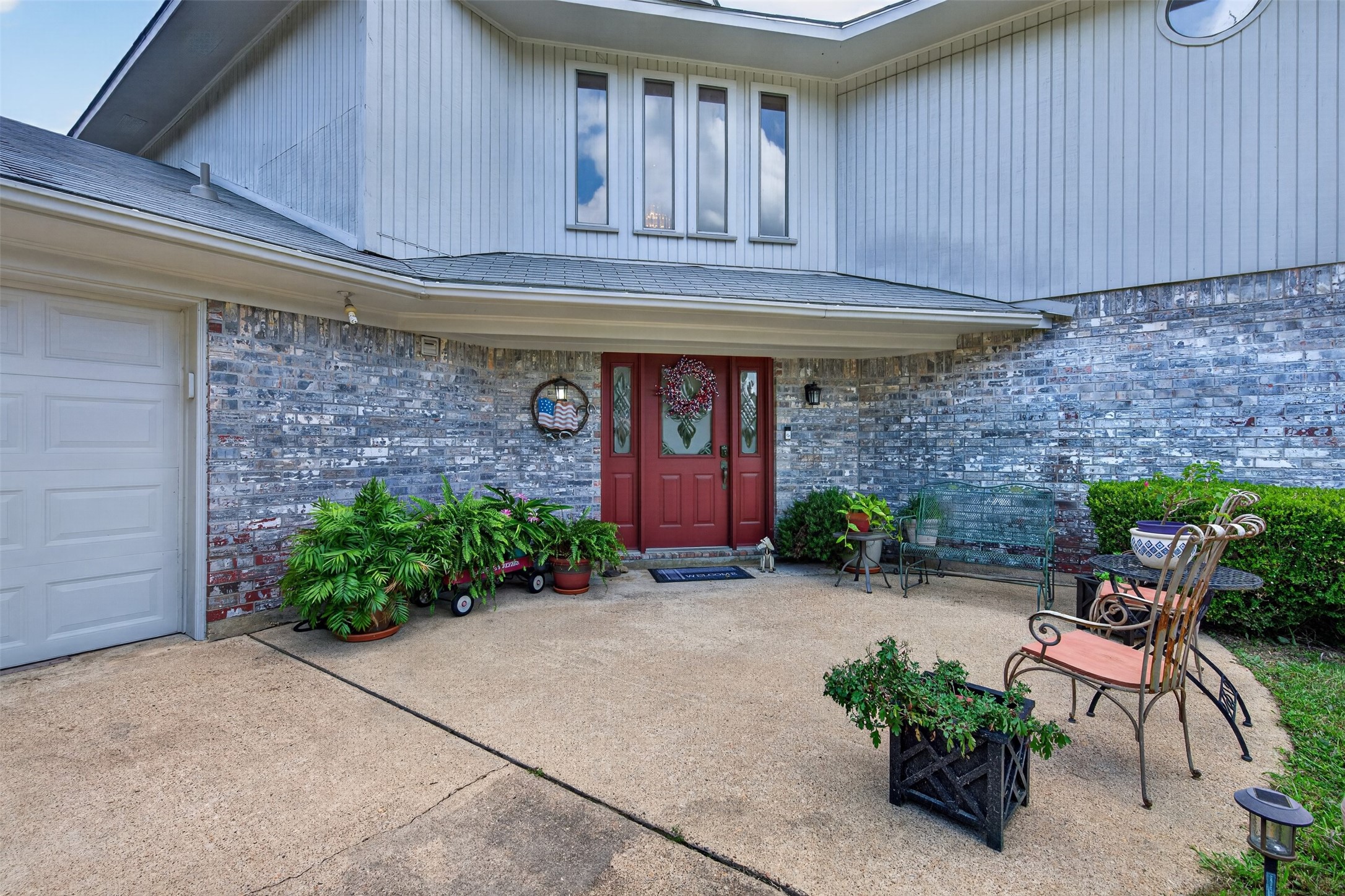 394 Timberline Circle — photo