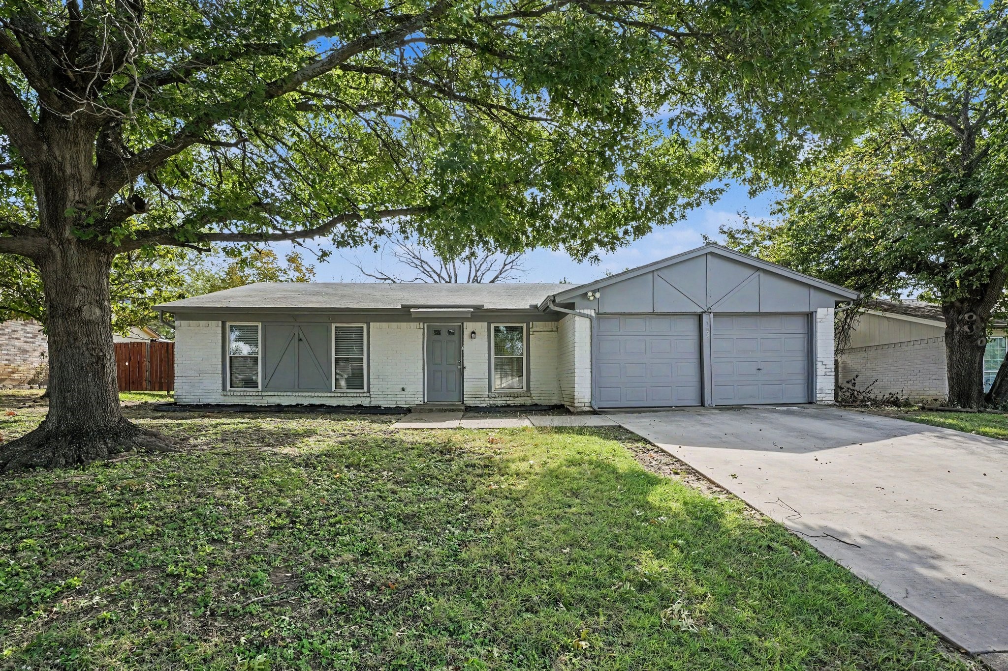 700 Prairie View Drive — photo