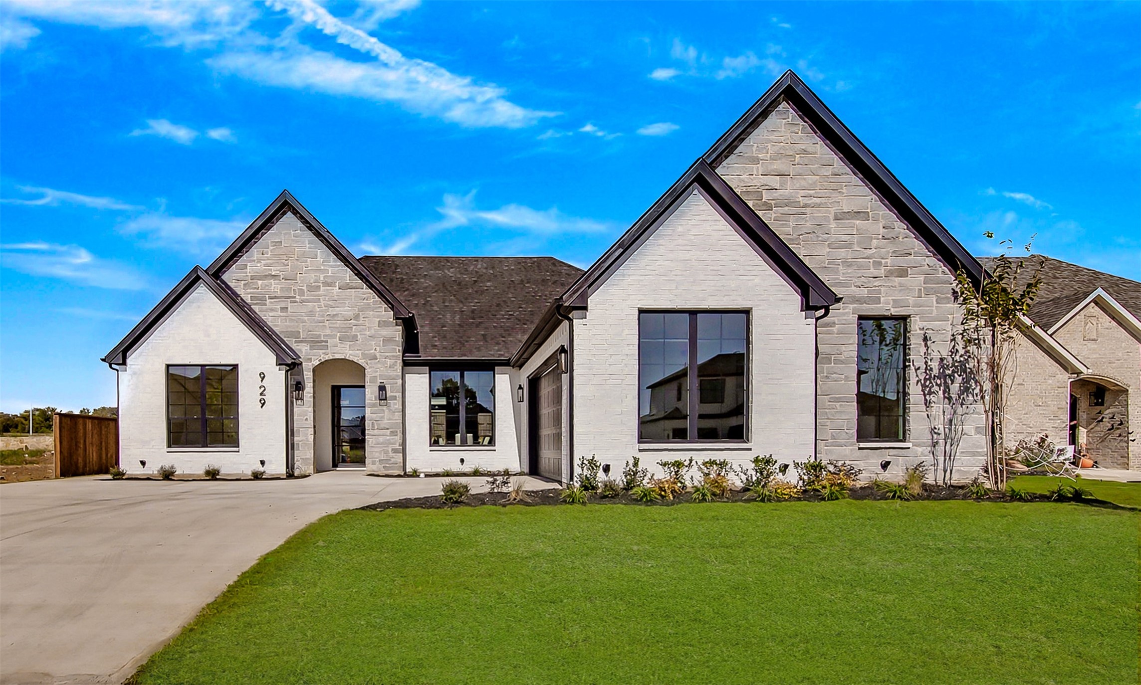 929 Claystone Ridge Drive — photo