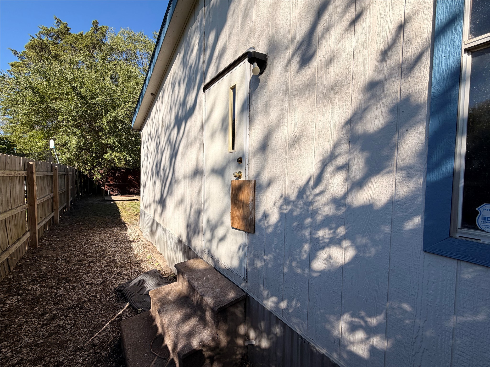 704 Lazy Springs Drive — photo