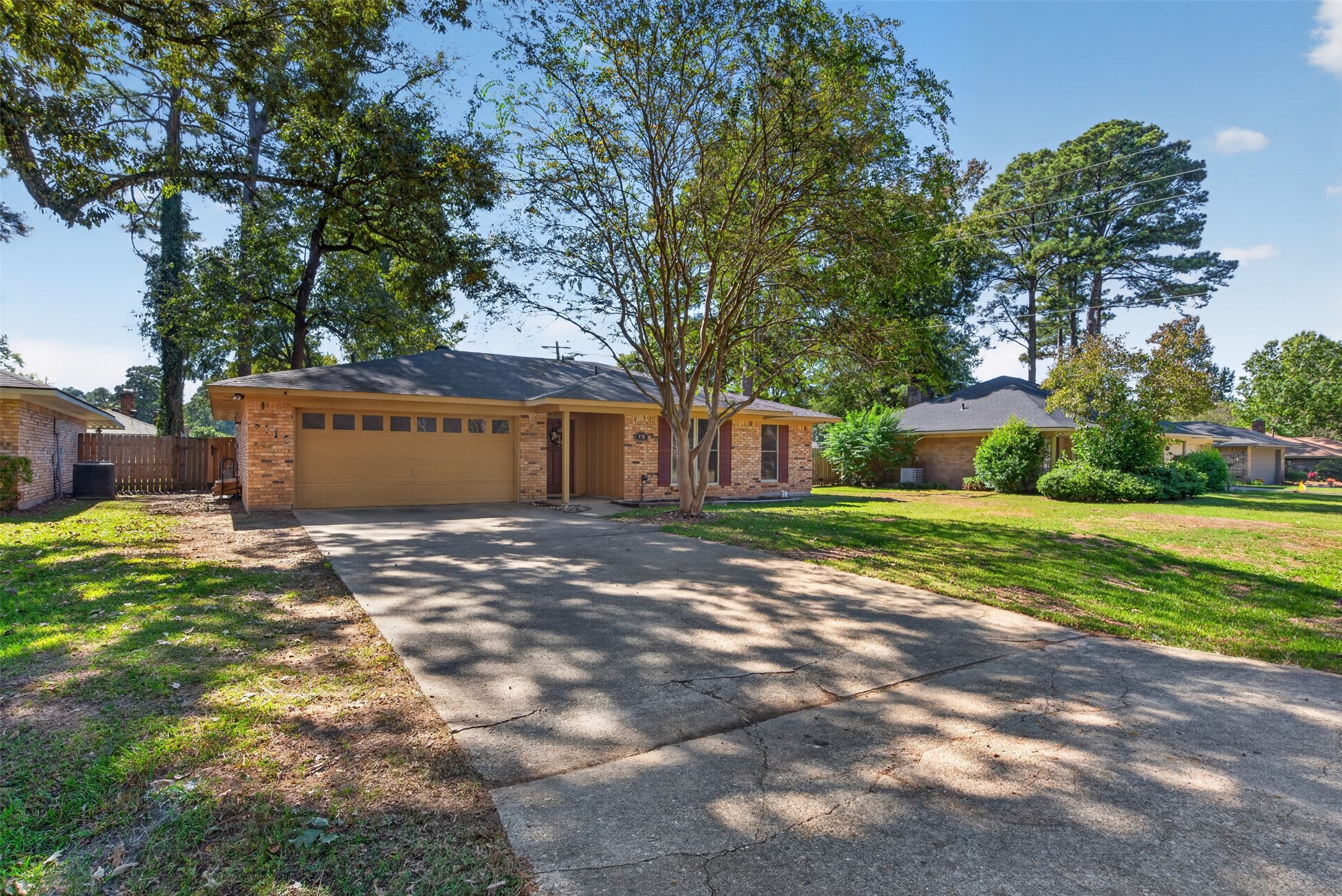 8716 Hollow Bluff Drive — photo