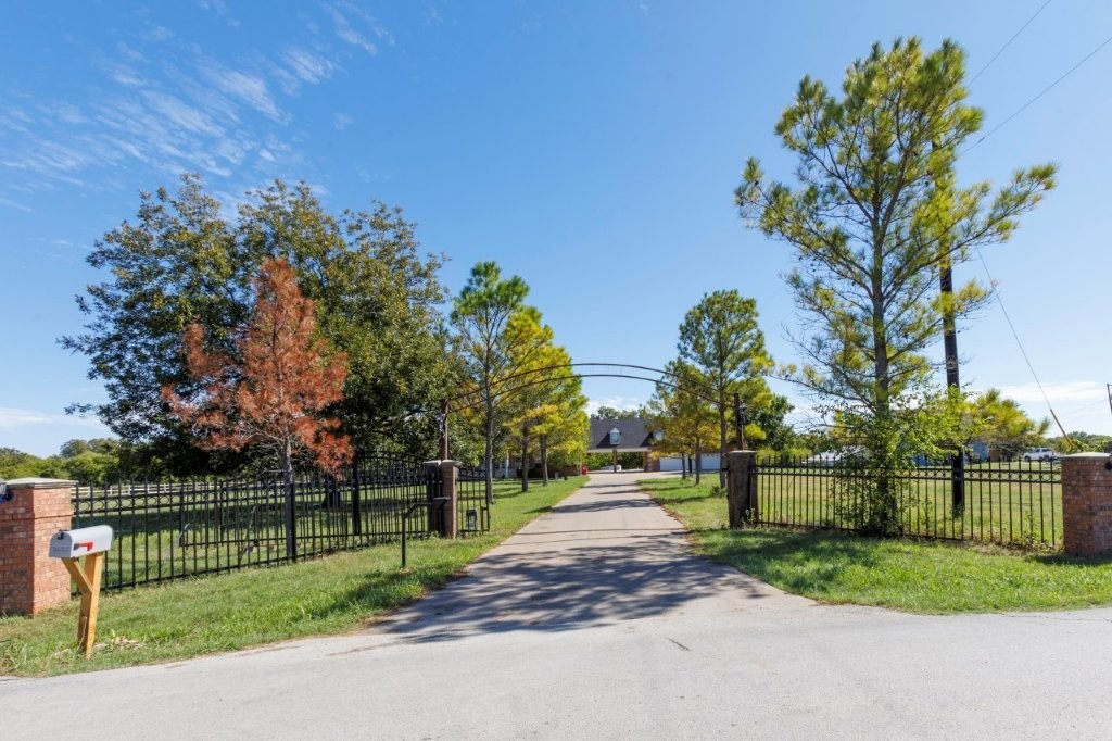 5259 County Road 4098 — photo