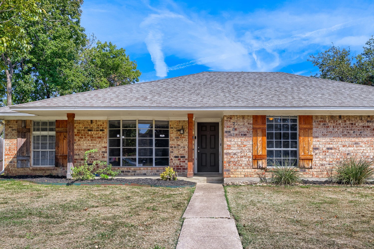 701 Knollridge Drive — photo