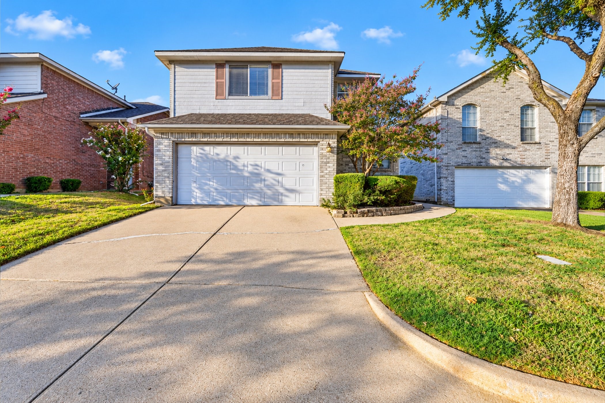 505 Saddle Drive — photo