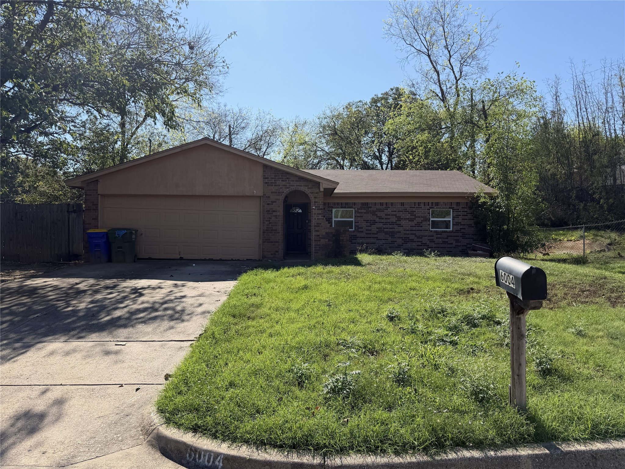 6004 Barry Drive — photo