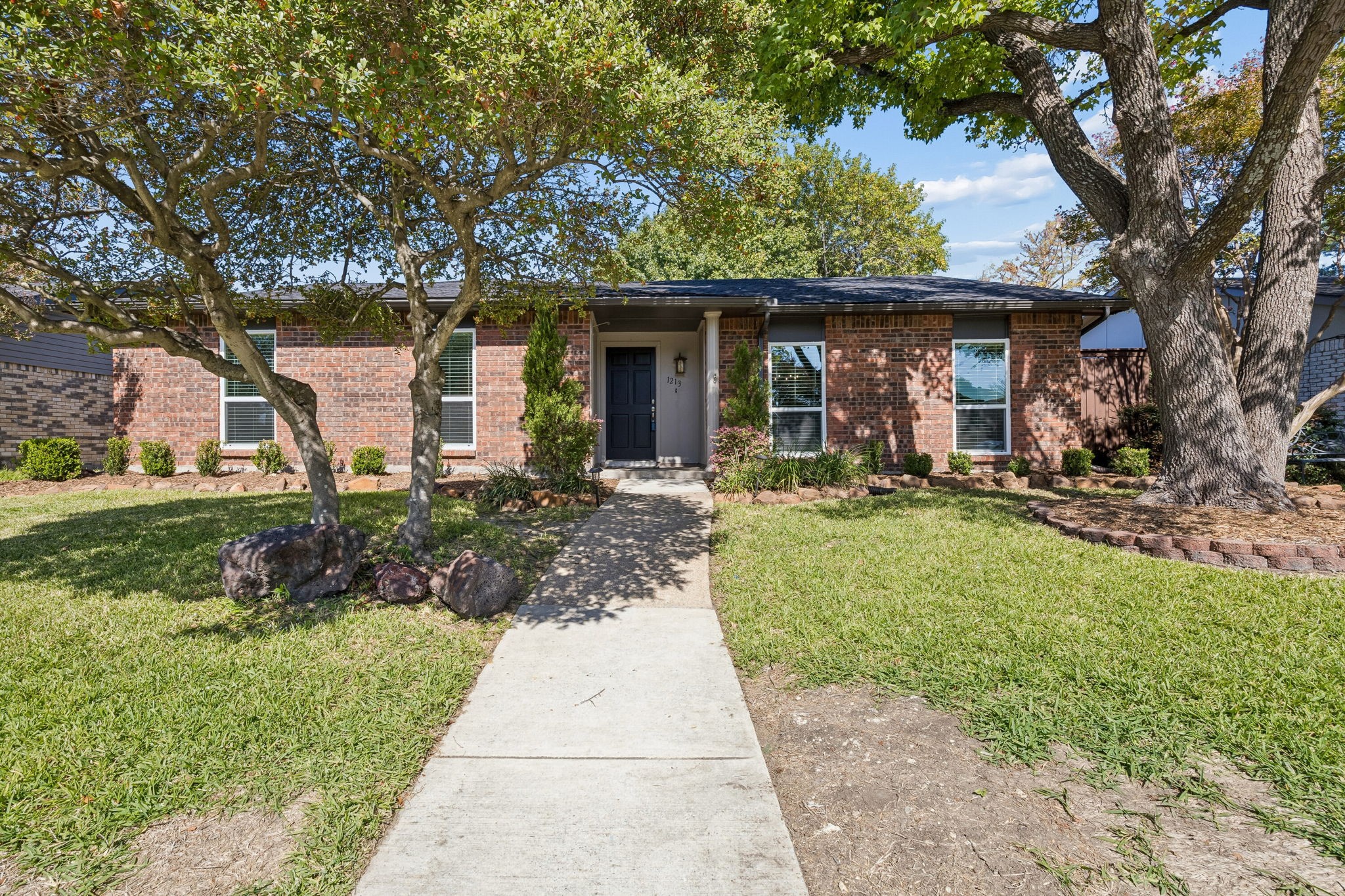 1213 Lombardy Drive — photo