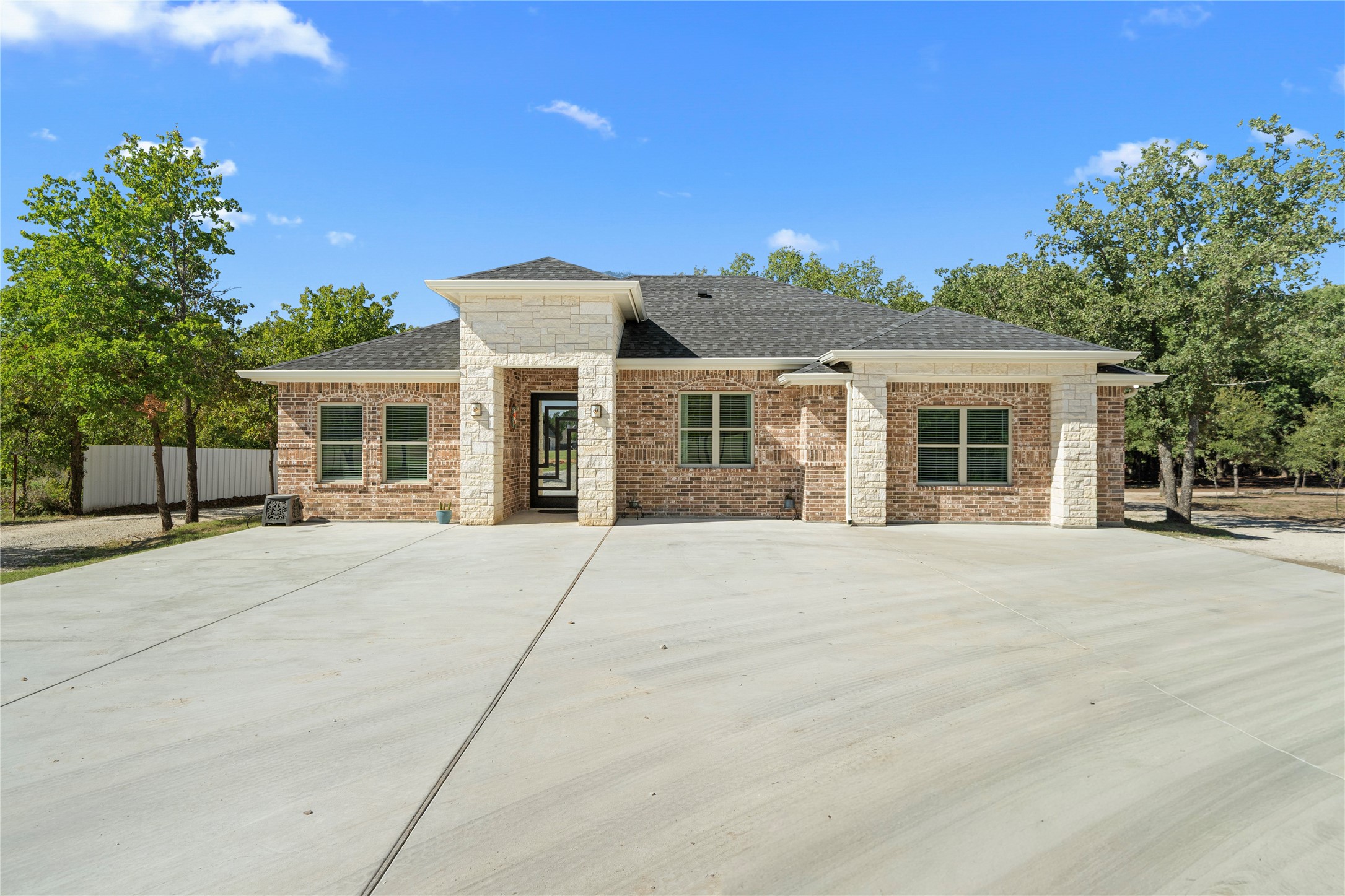 775 Phillips Drive — photo