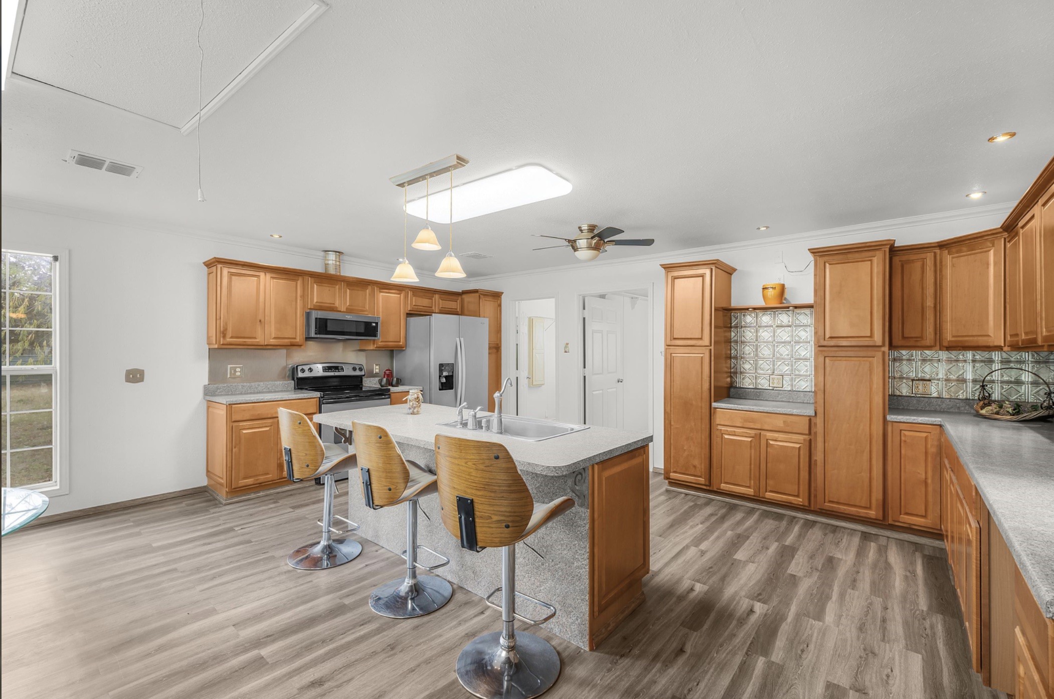 328 Creekview Meadows Drive — photo