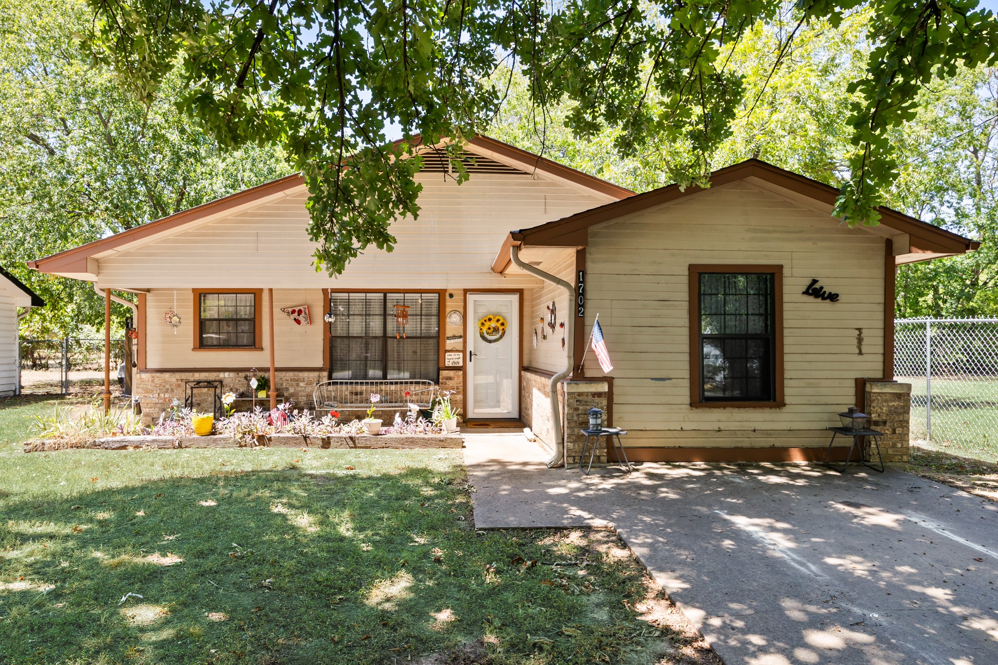 1702 S Clay Street — photo