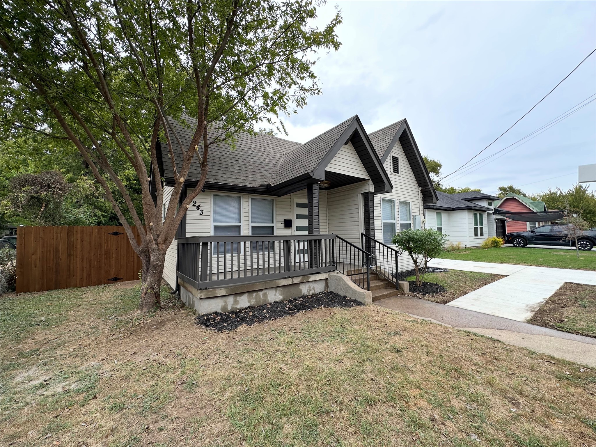 2243 Garden Drive — photo