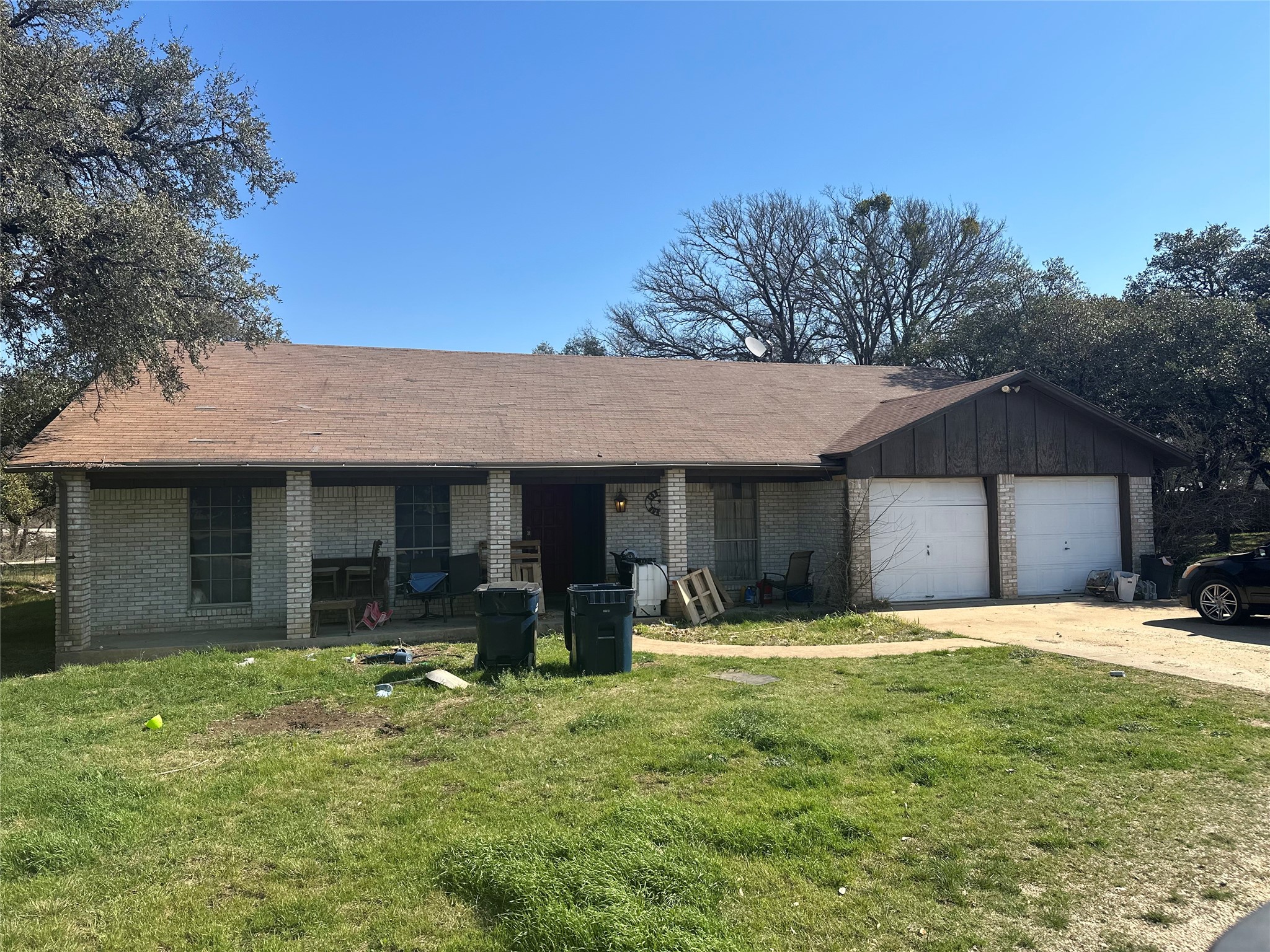 9352 N Highway 183 — photo