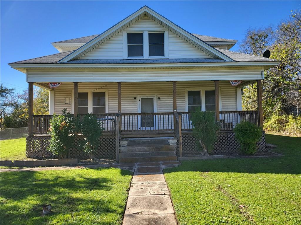 426 N Houston Street — photo