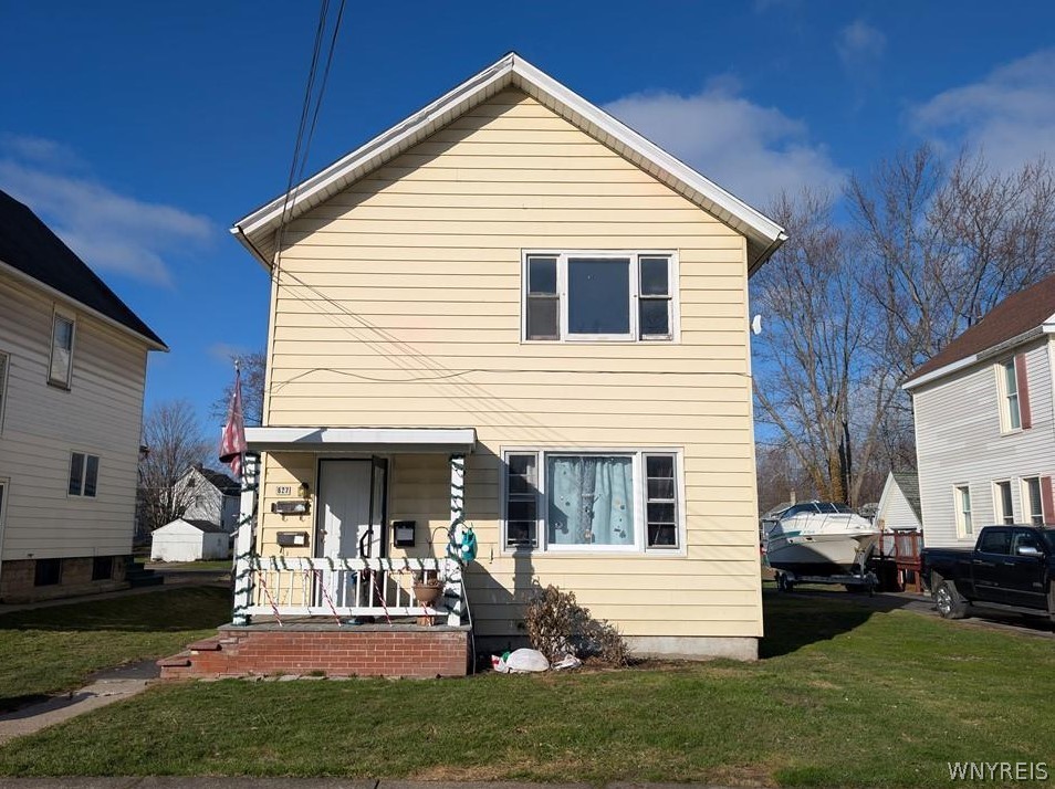 627 Deer Street — photo