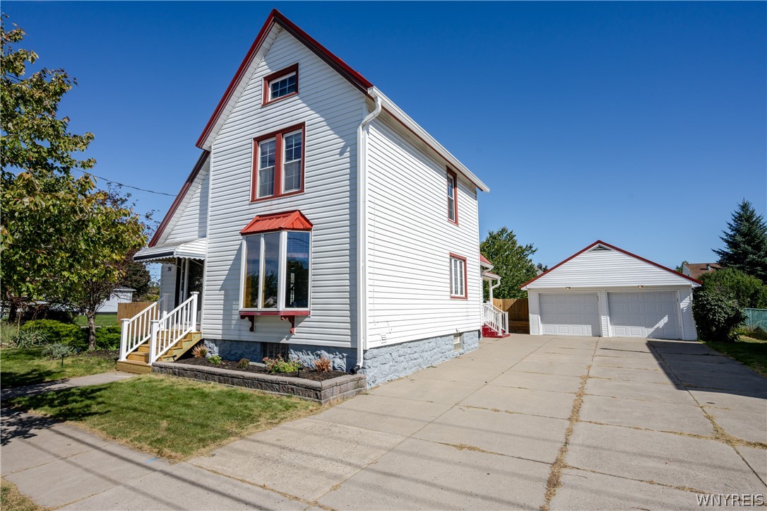51 Tyler Street — photo