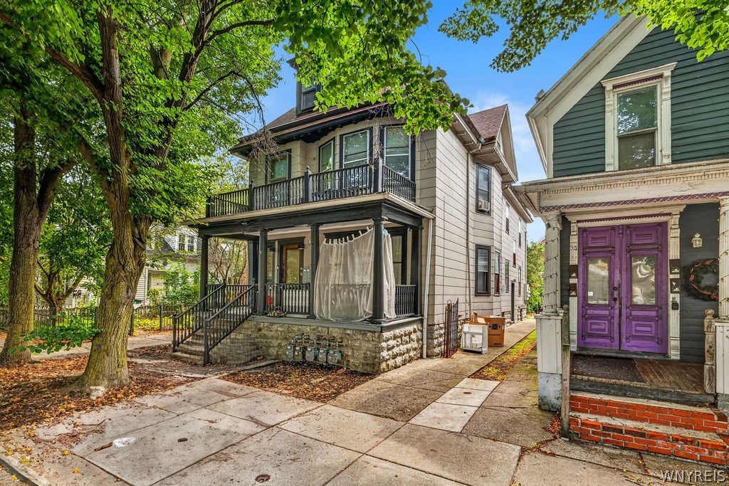 39 College Street — photo