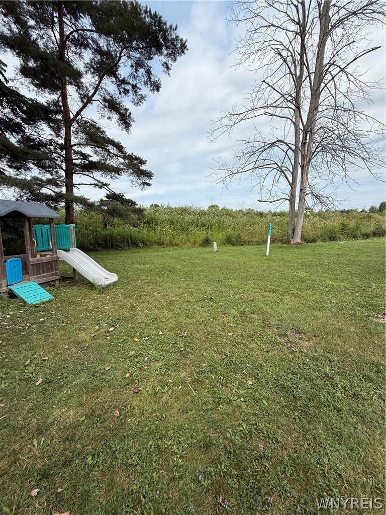 8148 Amy Jenn — photo
