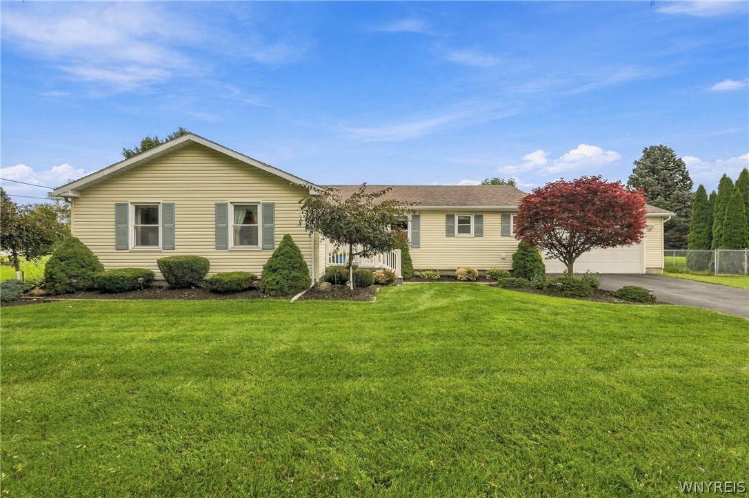 5891 Shawnee Road — photo